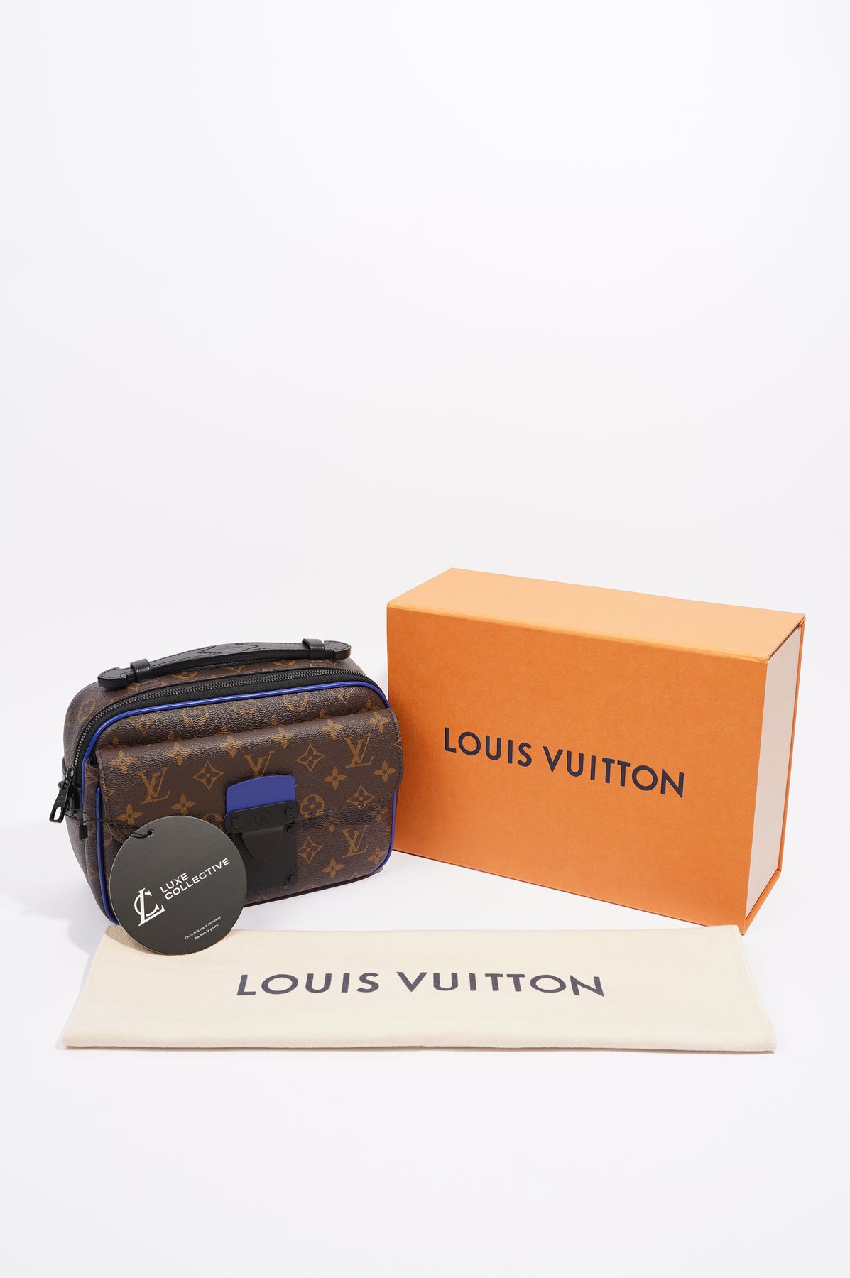 Louis Vuitton Box Messenger In Bleu