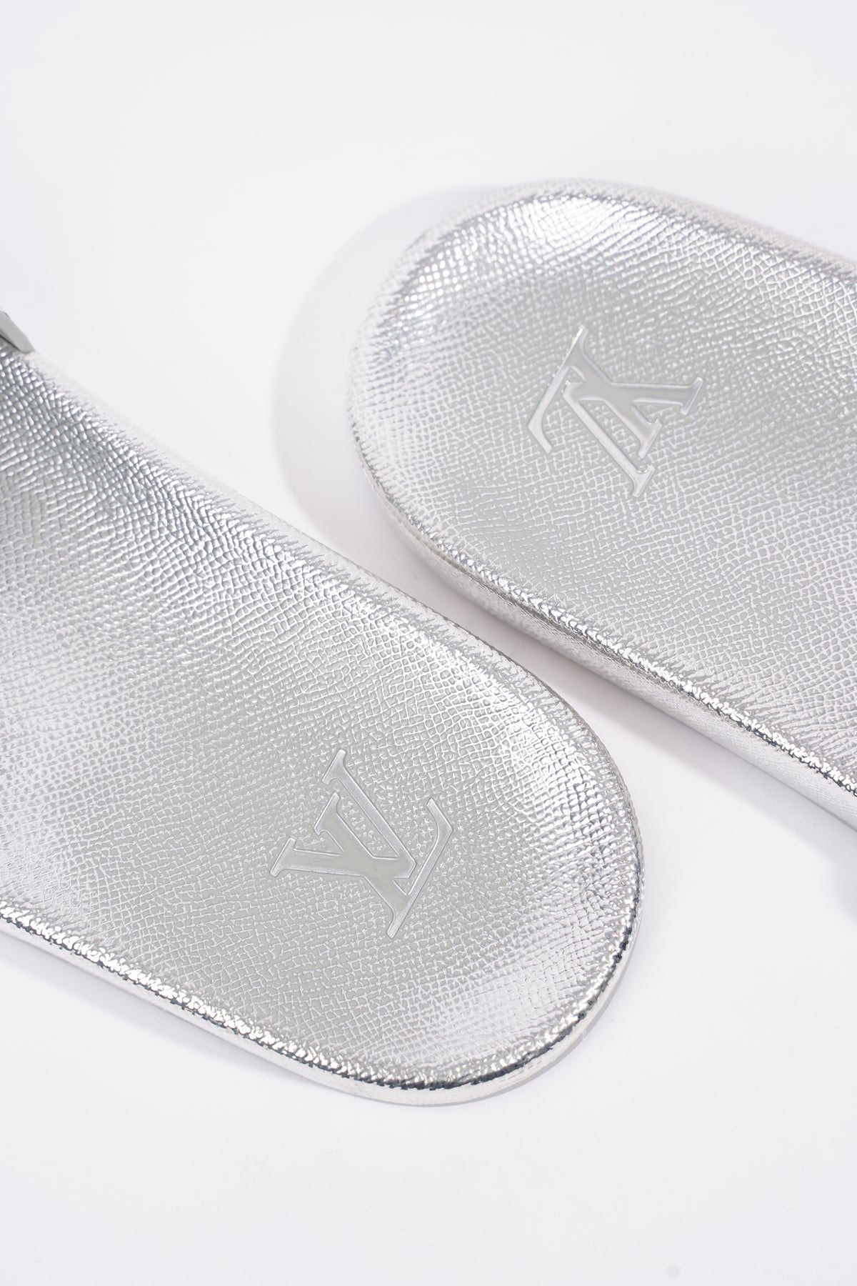 Louis Vuitton Silver Leather Lock It Slide Sandals Size 375 Louis Vuitton   TLC