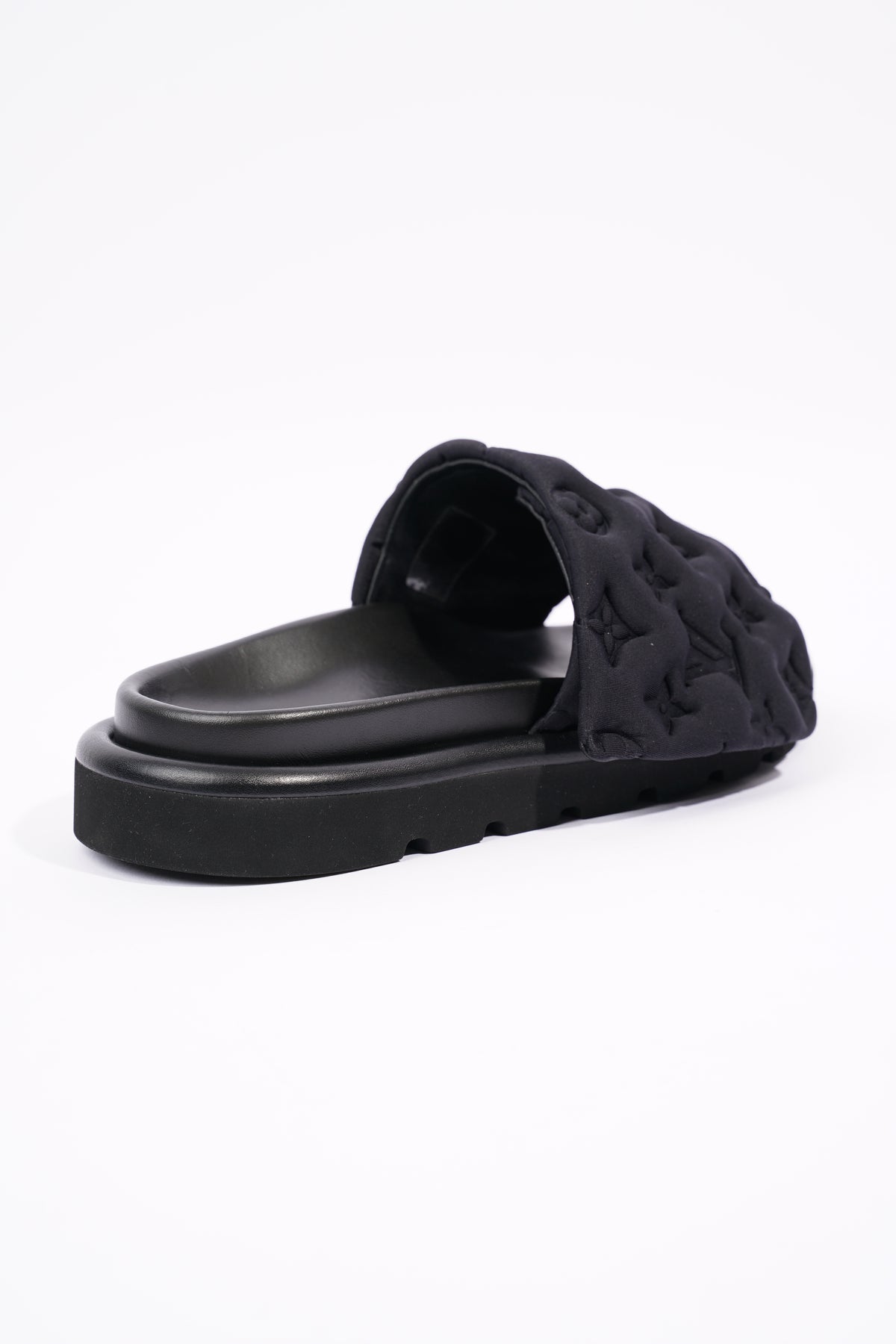 Pool pillow leather mules Louis Vuitton Black size 40 EU in Leather -  35067660