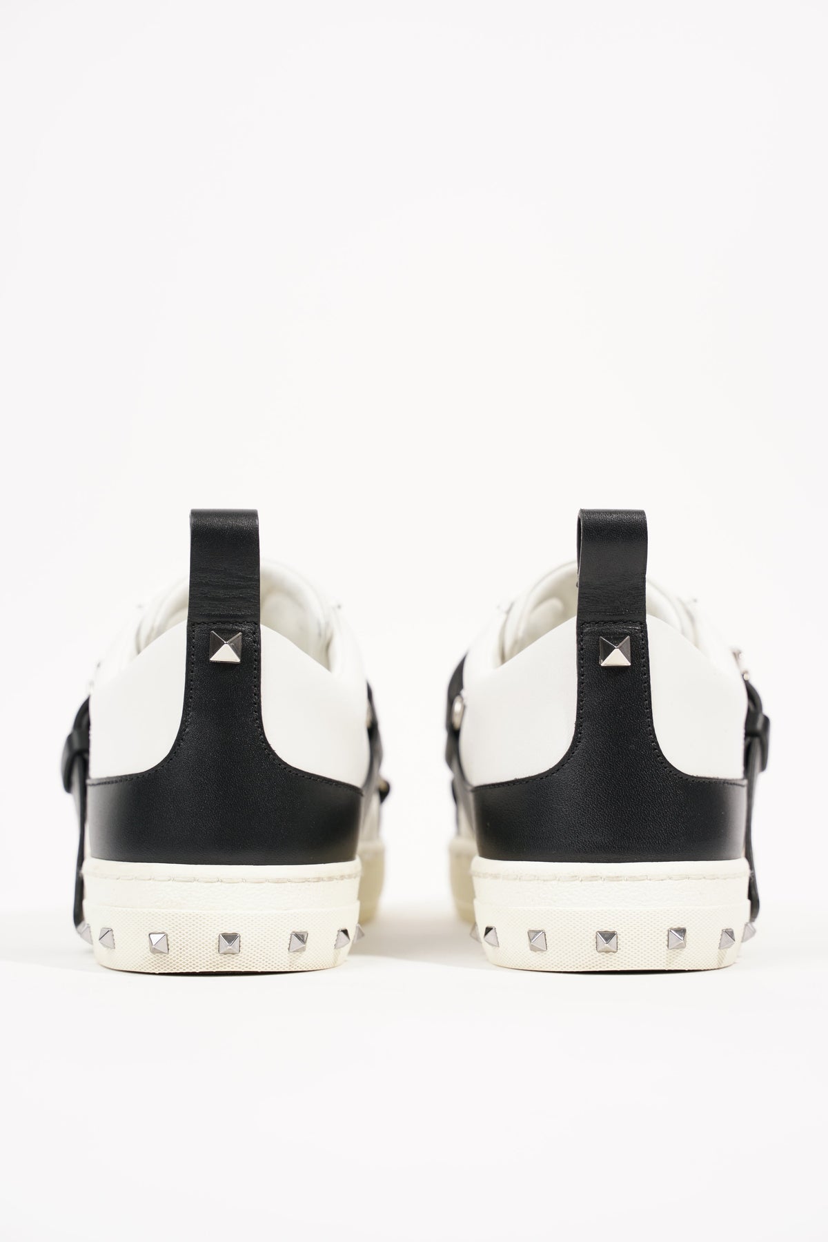 Valentino punk strap on sale trainers