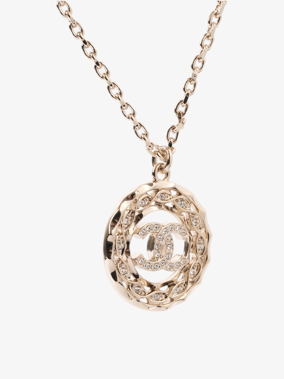 Chanel CC Medallion Necklace Light Gold Base Metal Image 5