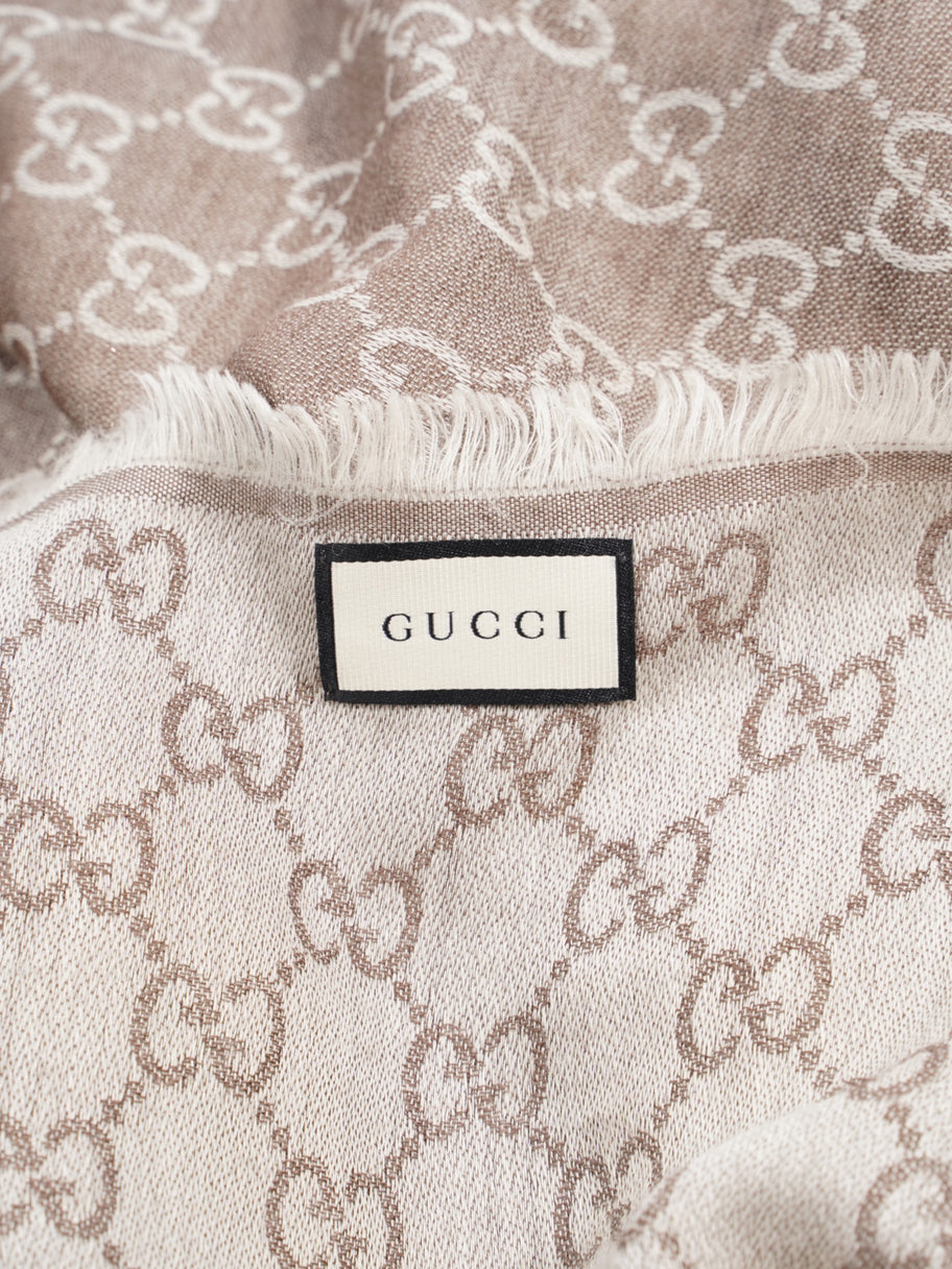 Gucci GG Guccissima Scarf GG Supreme / Beige Wool Image 3