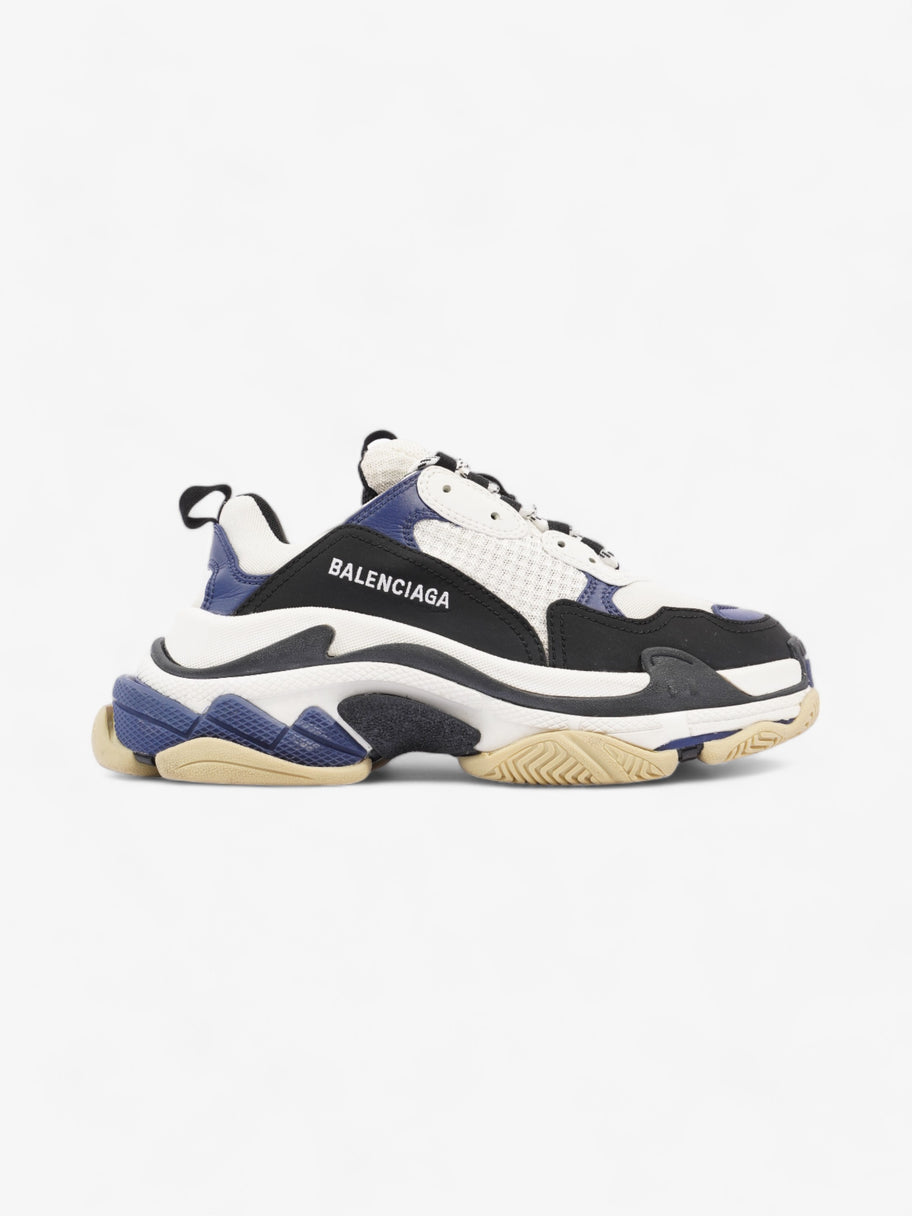 Black and white triple s on sale