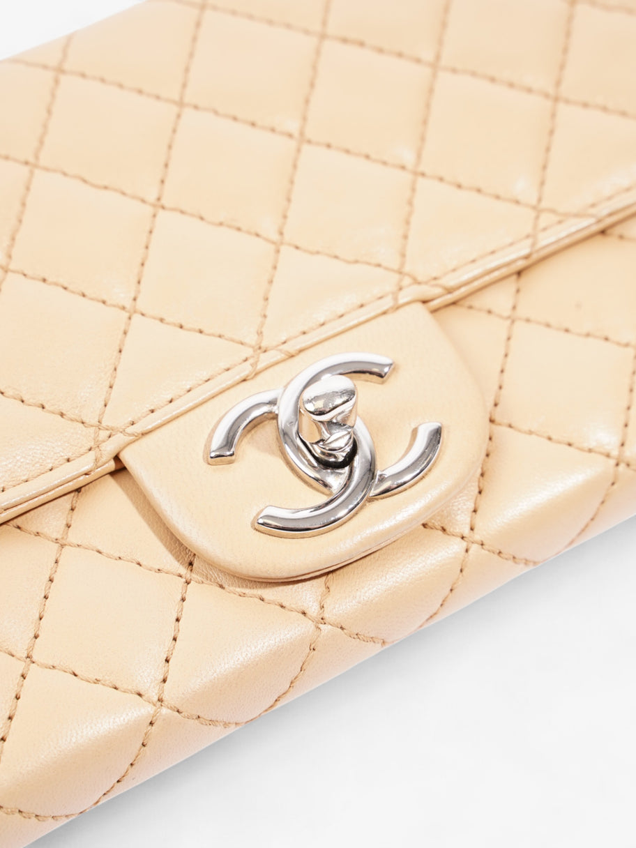 Chanel East West Wallet on Chain Beige Leather Image 3