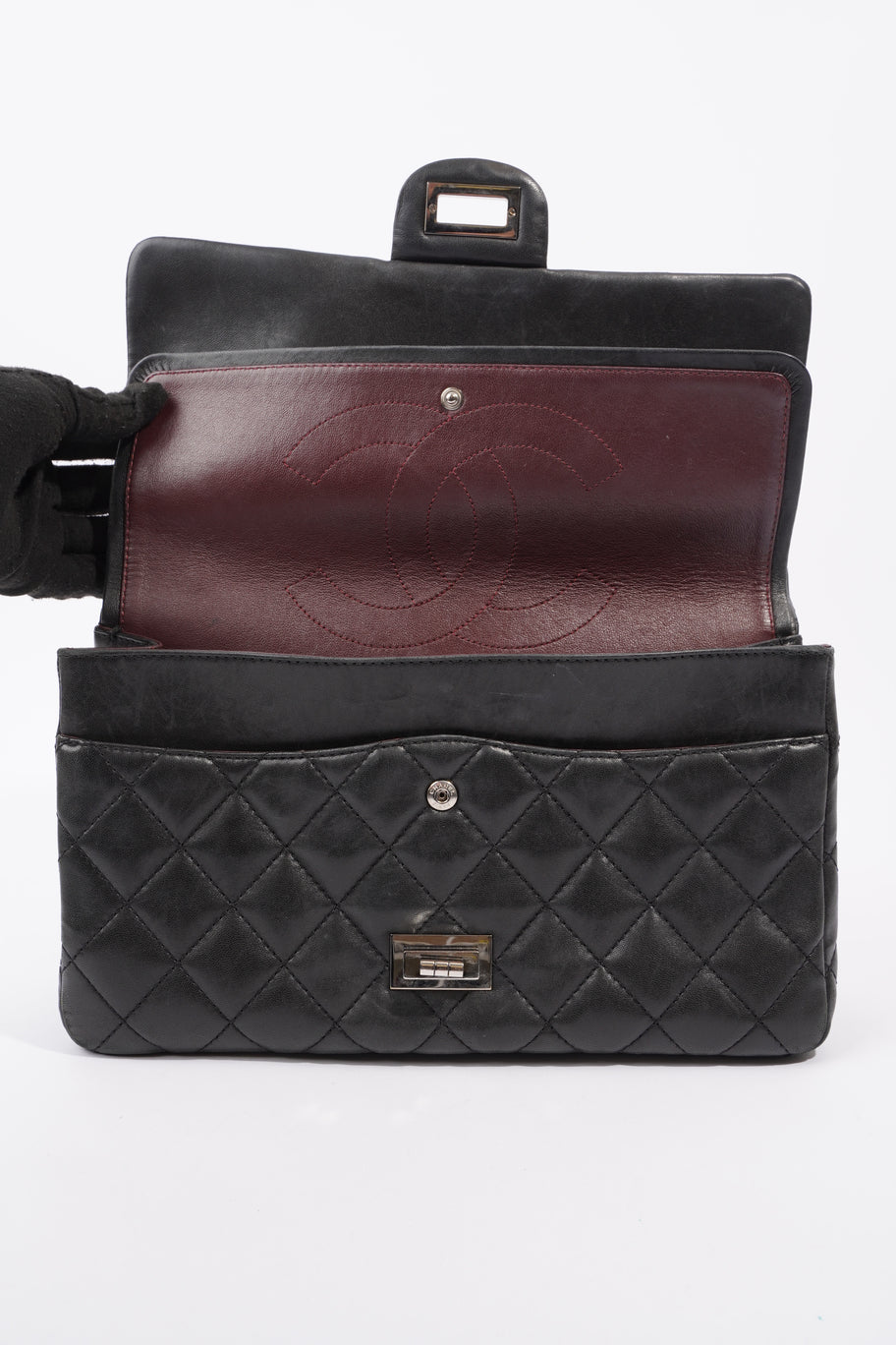 Chanel 2.55 Reissue Flap Black Calfskin Leather Image 11