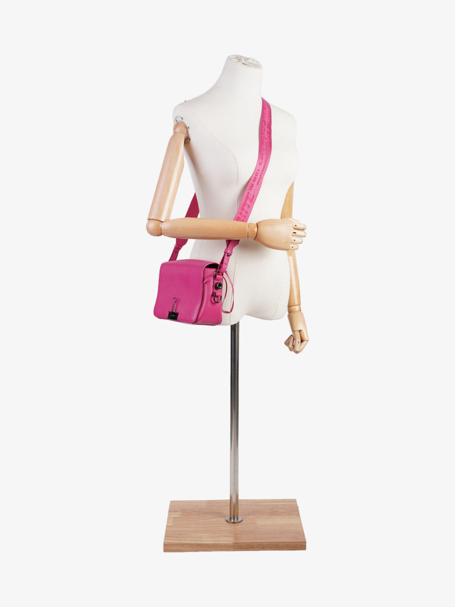 Off White Binder Clip Pink Leather Image 2