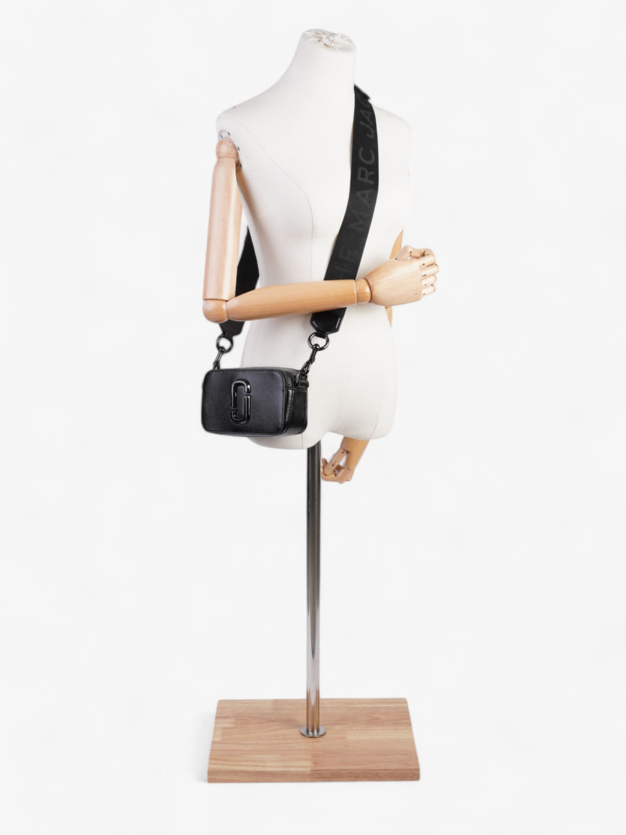 Marc Jacobs The Snapshot Bag Black Leather Image 2