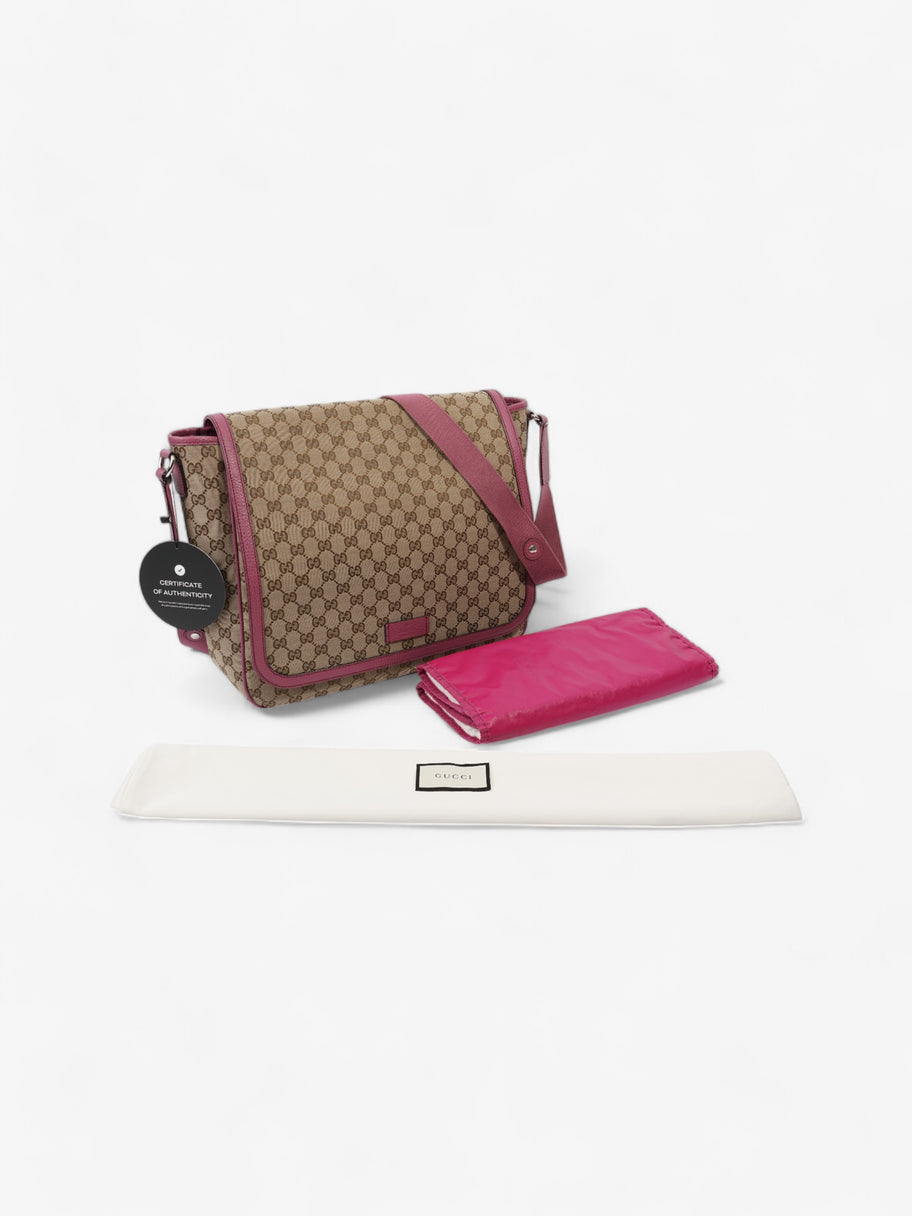 Gucci Changing Bag GG Supreme / Pink Canvas Image 11