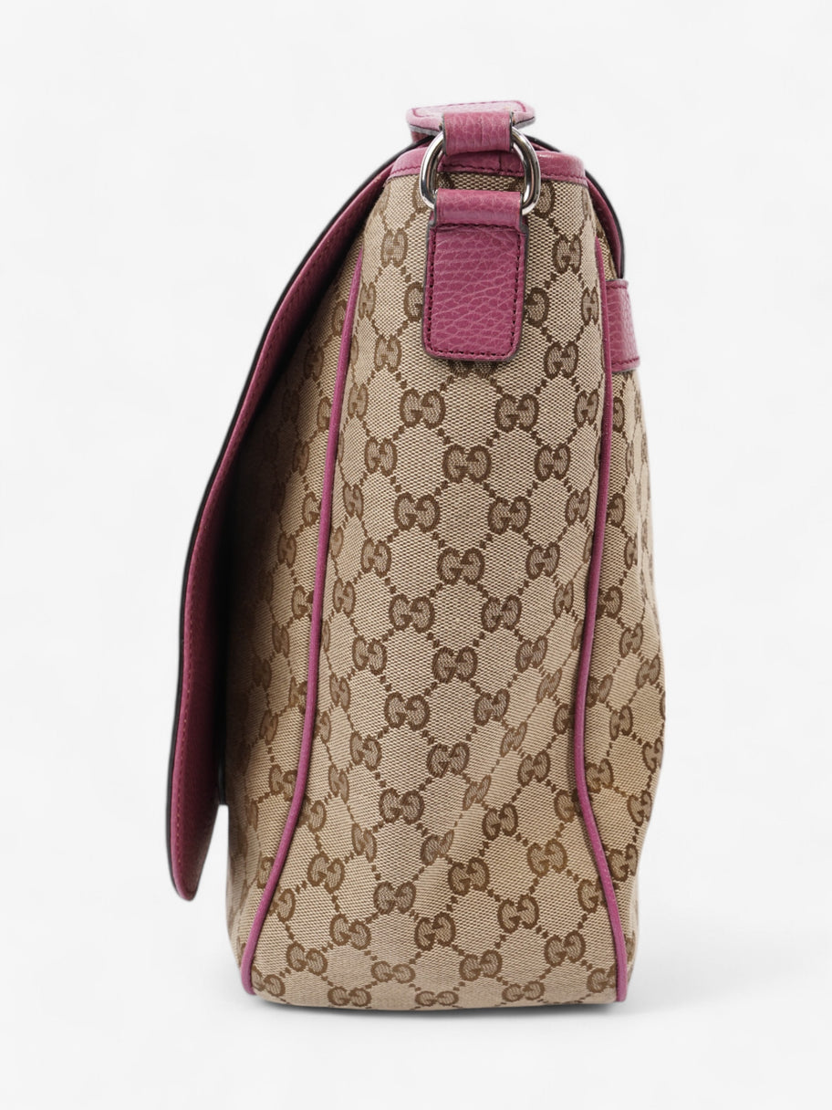 Gucci Changing Bag GG Supreme / Pink Canvas Image 3