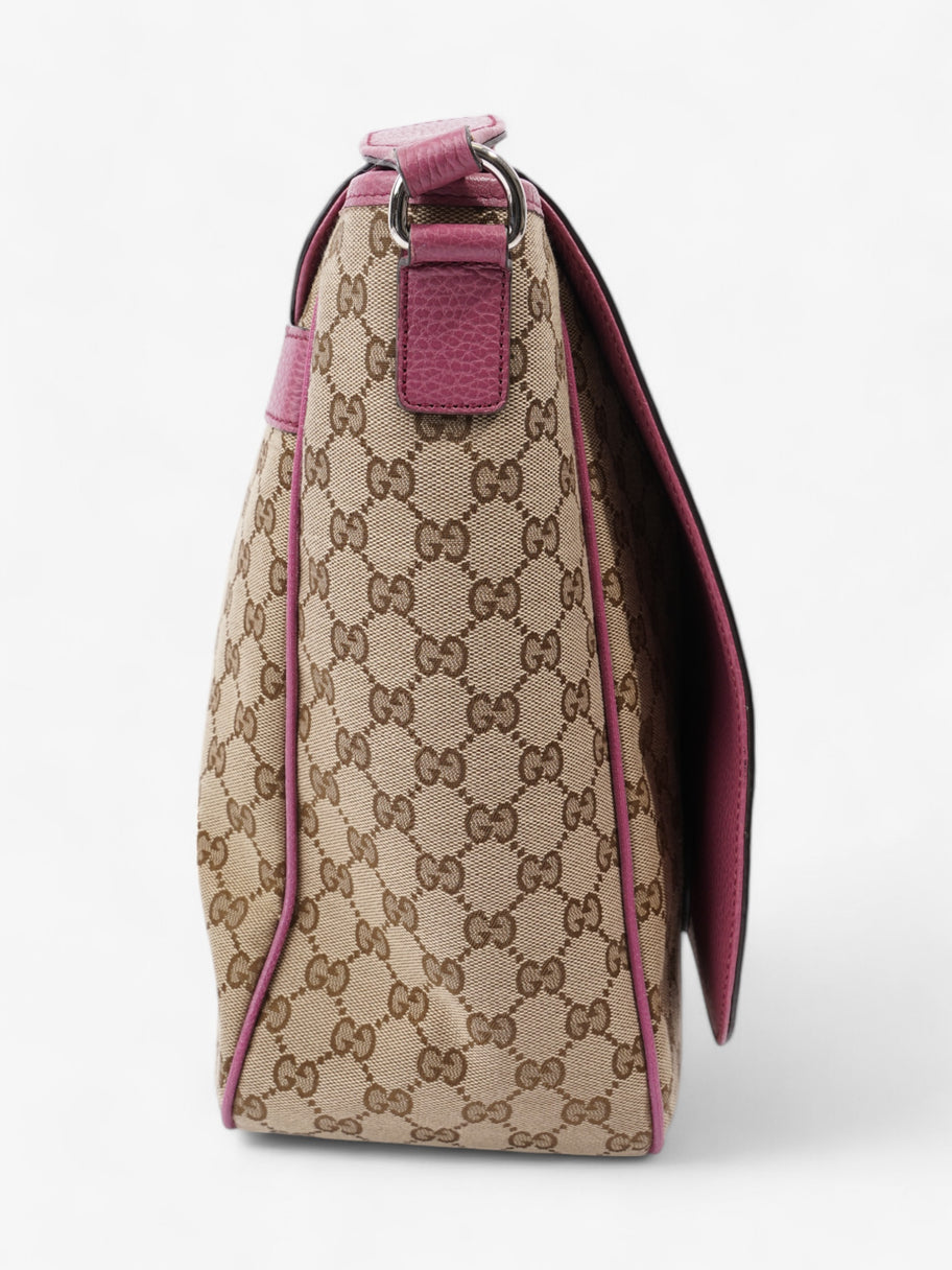 Gucci Changing Bag GG Supreme / Pink Canvas Image 5