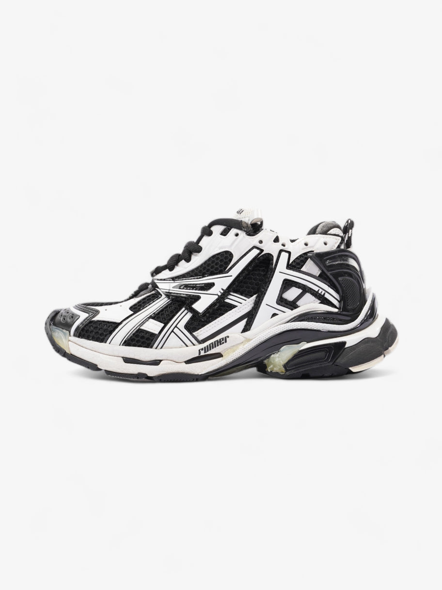 Balenciaga Runner Low-Top Black / White Mesh EU 39 UK 6 Image 5