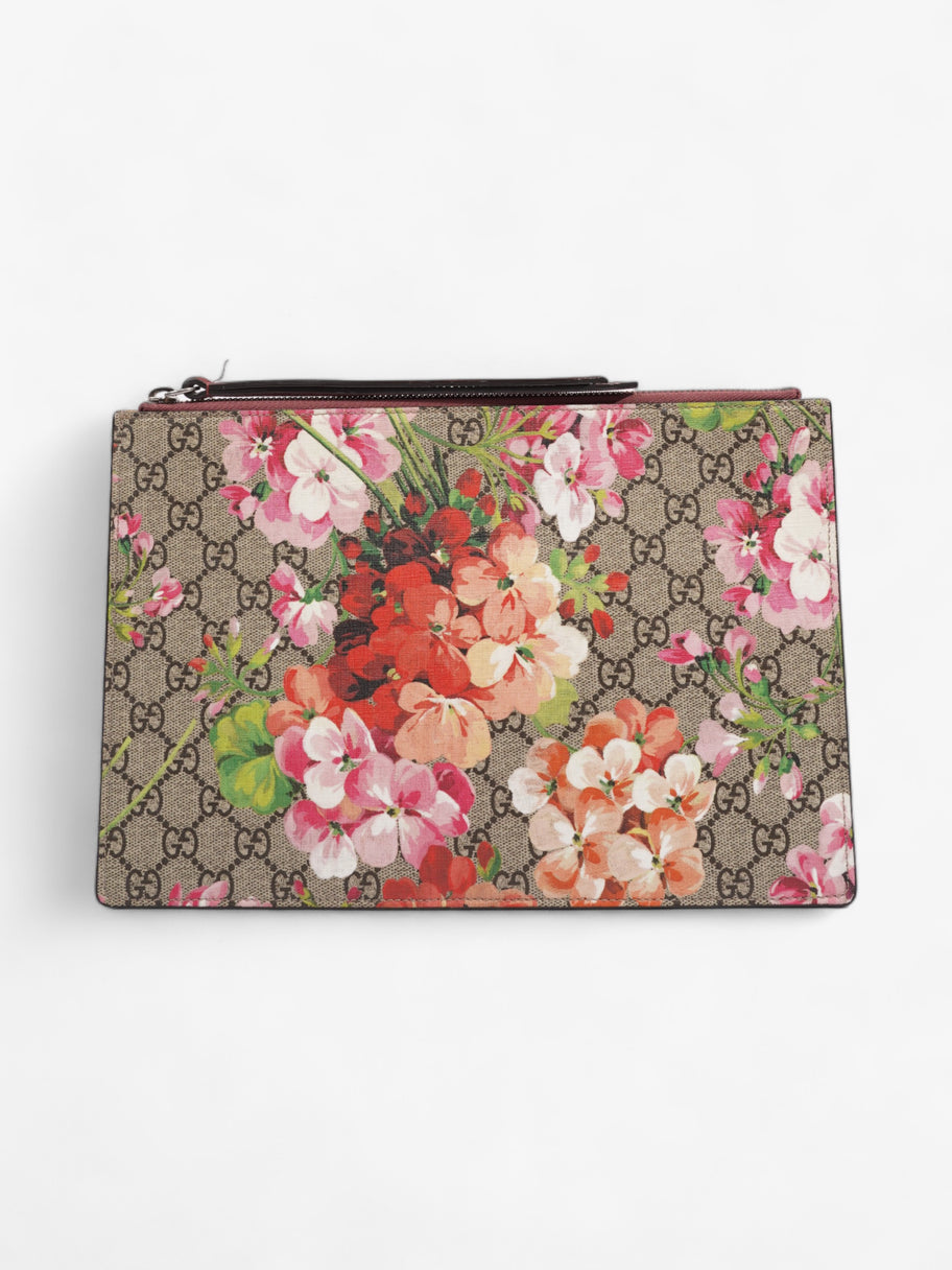 Gucci GG Blooms Clutch Floral GG Supreme Coated Canvas Image 1