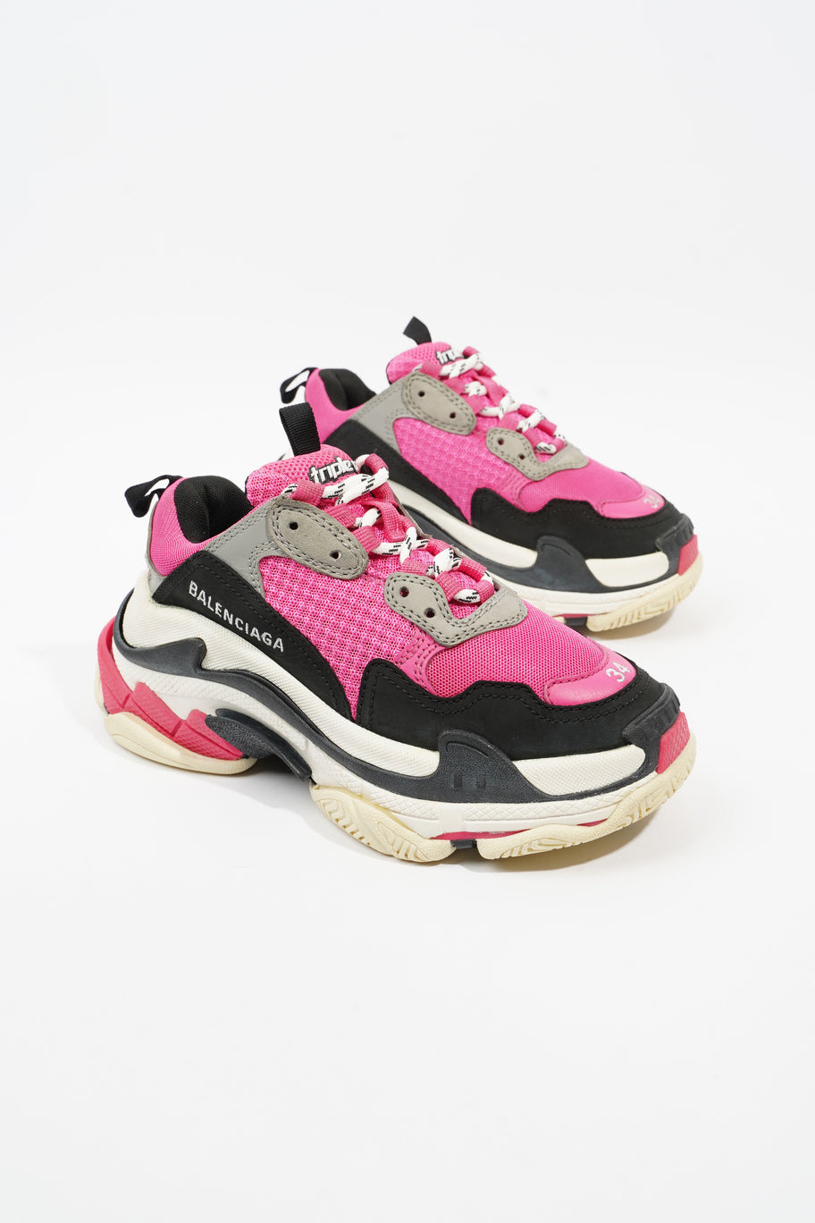 Triple S Salmon Mesh EU 34 UK 1 Image 2