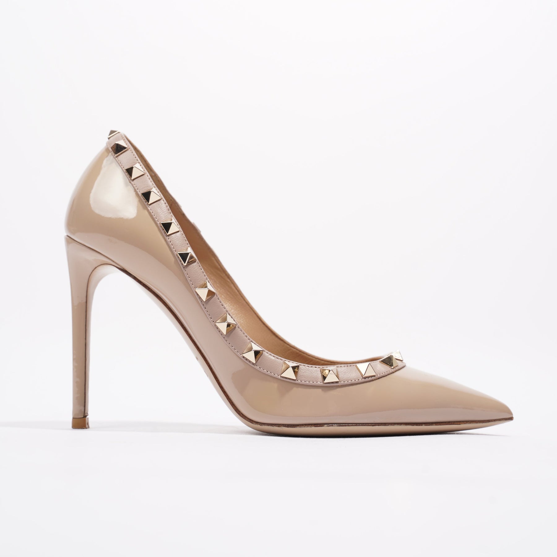 Valentino Garavani Rockstud Rolling 100 Leather Courts In Winter Wht |  ModeSens | Leather court, Valentino, Leather