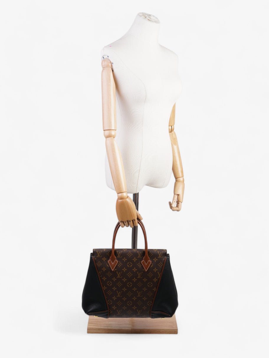 Louis Vuitton W Tote Monogram / Black Coated Canvas PM Image 2