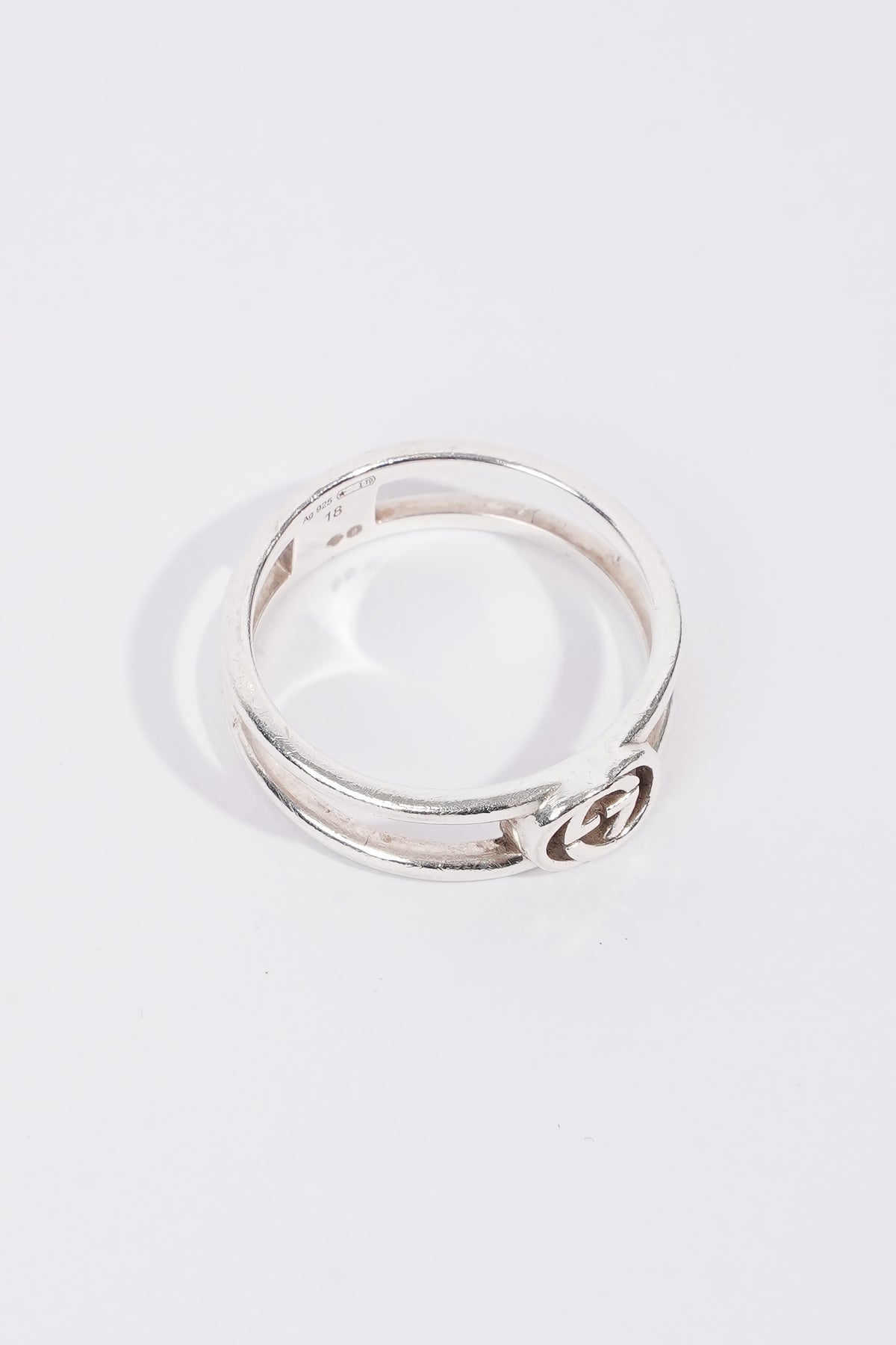 Gucci ring interlocking discount g thin open band