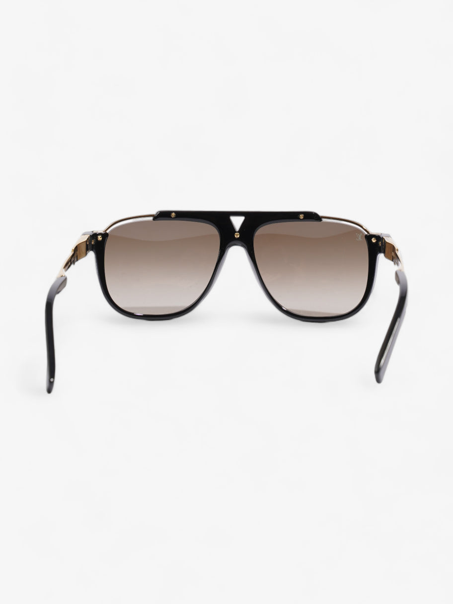 Louis Vuitton Mascot Sunglasses Black / Gold Acetate 140mm Image 3