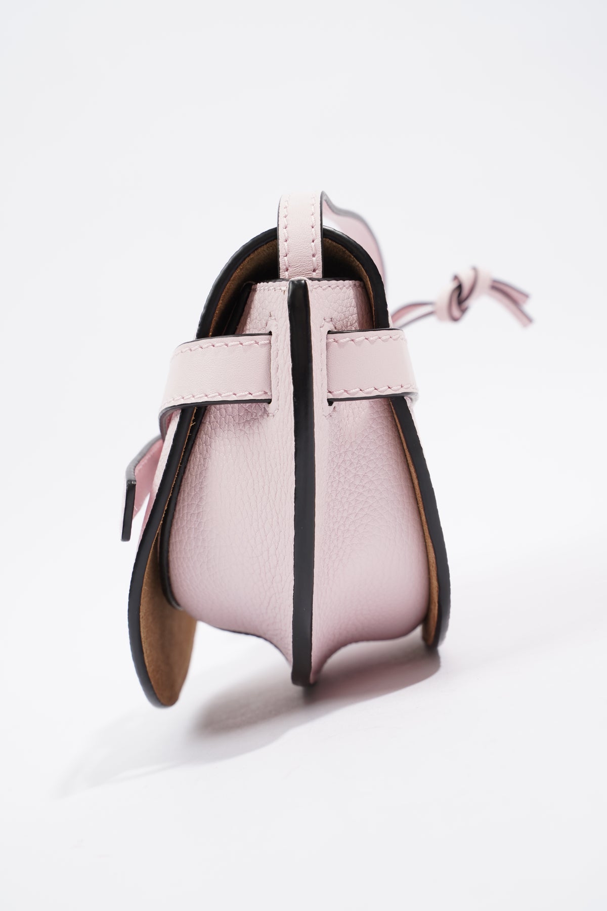 Loewe best sale icy pink