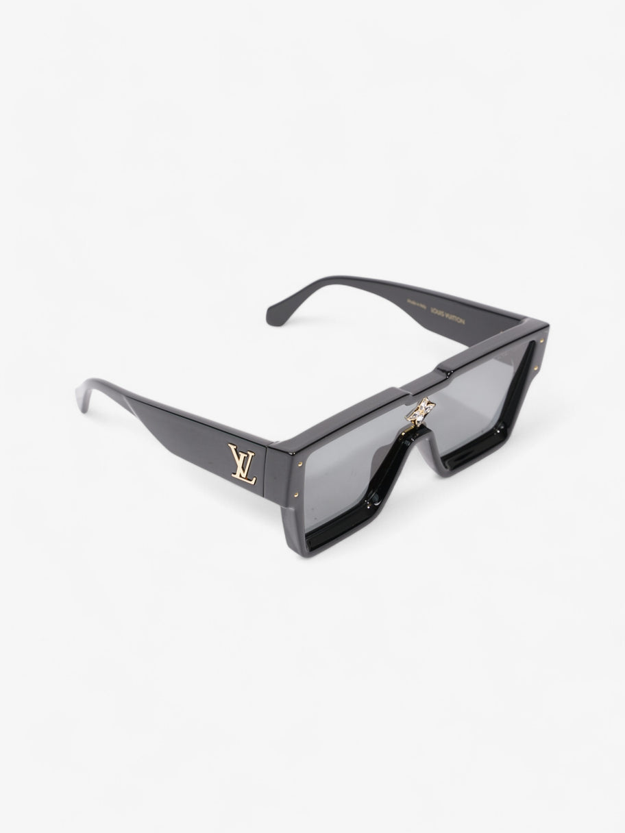 Louis Vuitton Cyclone Glasses Black / Gold / White Acetate Image 5