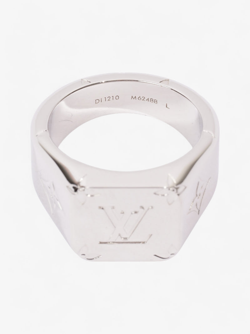  Louis Vuitton Monogram Signet Ring Silver Base Metal Large (Cirumference - 62mm)