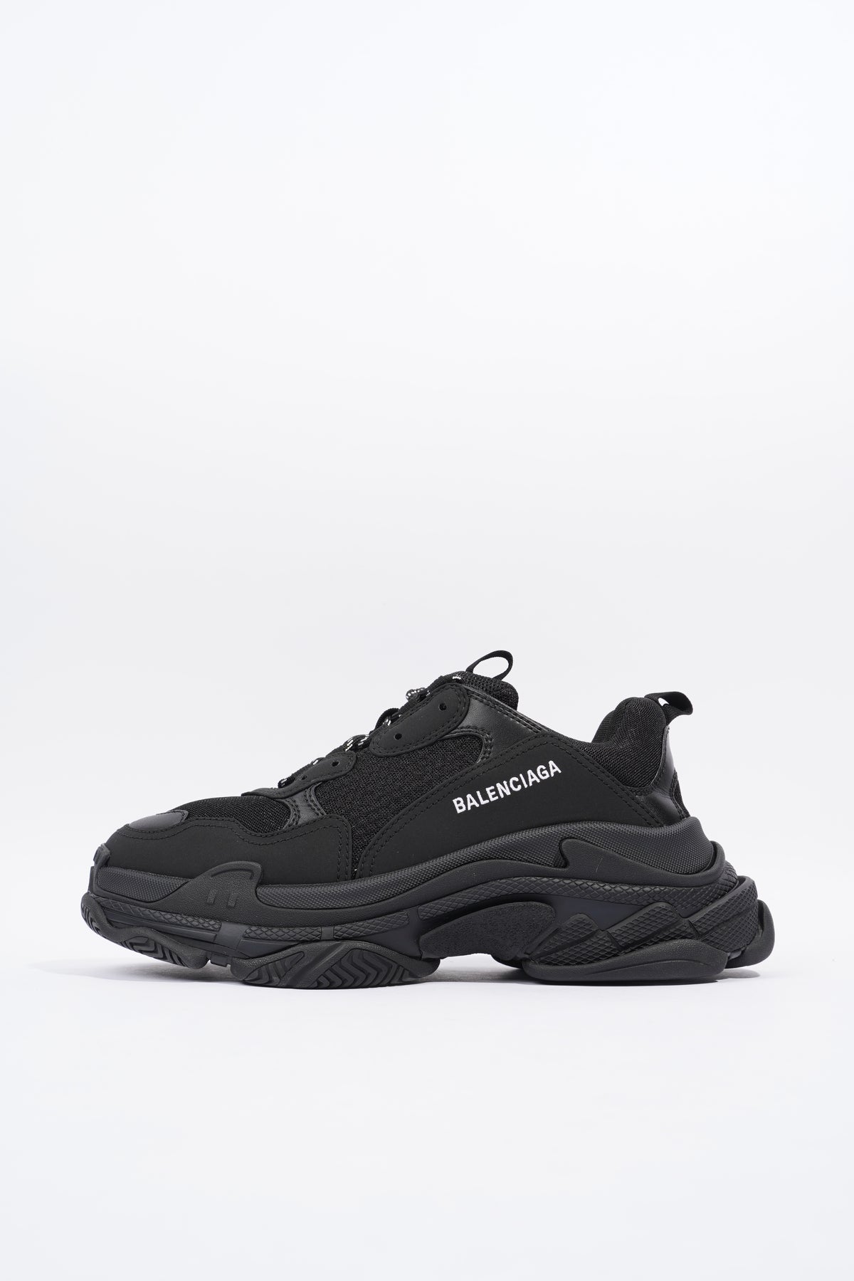 Triple s 2024 noir homme