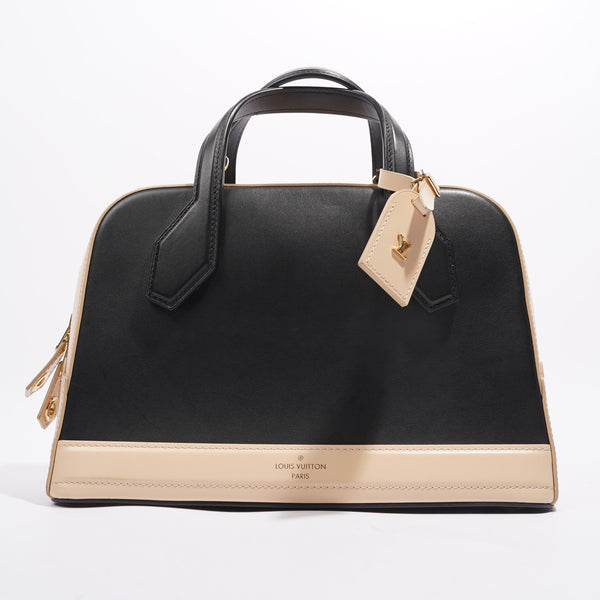 Louis Vuitton Dora Bag Black / Cream Leather – Luxe Collective