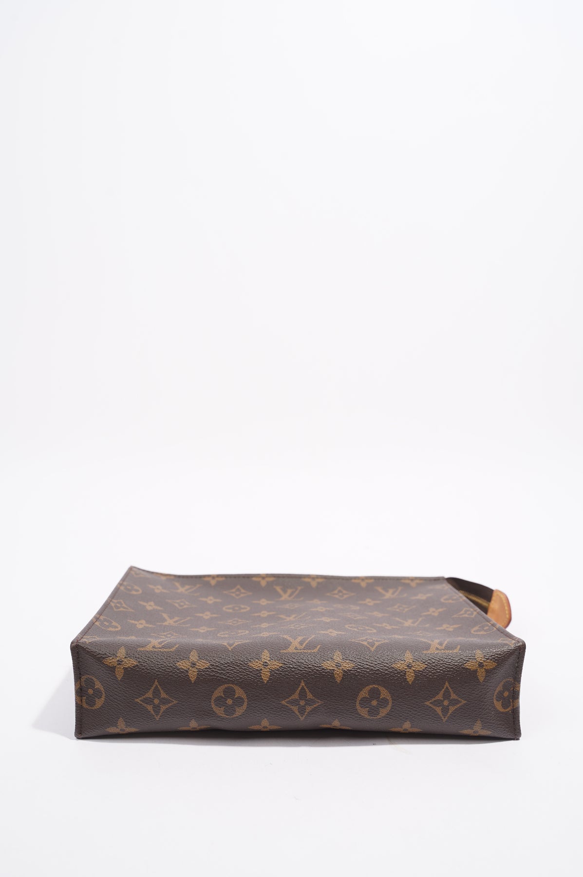 SOLD) Louis Vuitton Monogram Pochette Toilette 26 Louis Vuitton Kuala  Lumpur (KL), Selangor, Malaysia. Supplier, Retailer