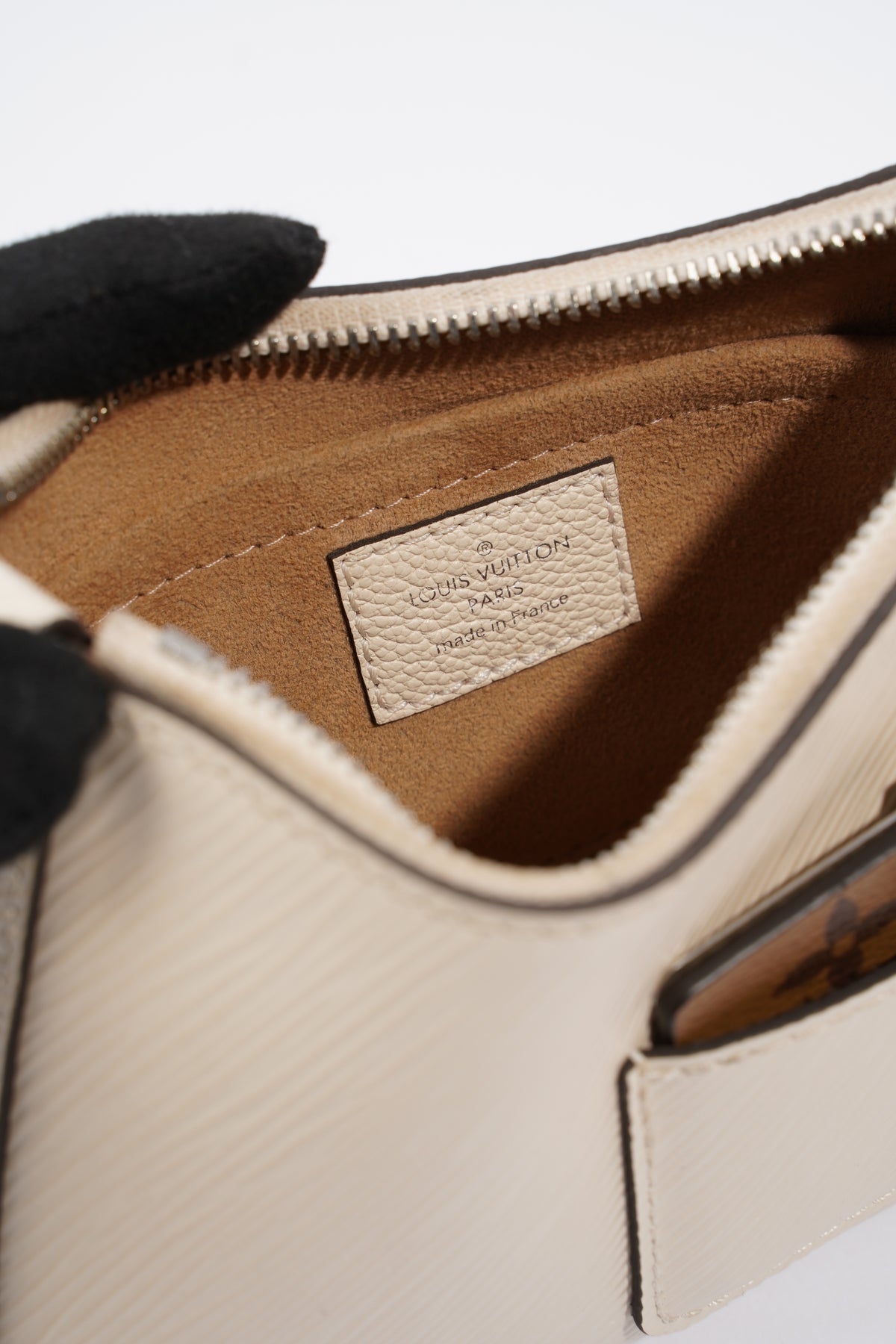 Louis Vuitton Marellini Bag Quartz Epi Leather Beige ref.1040462