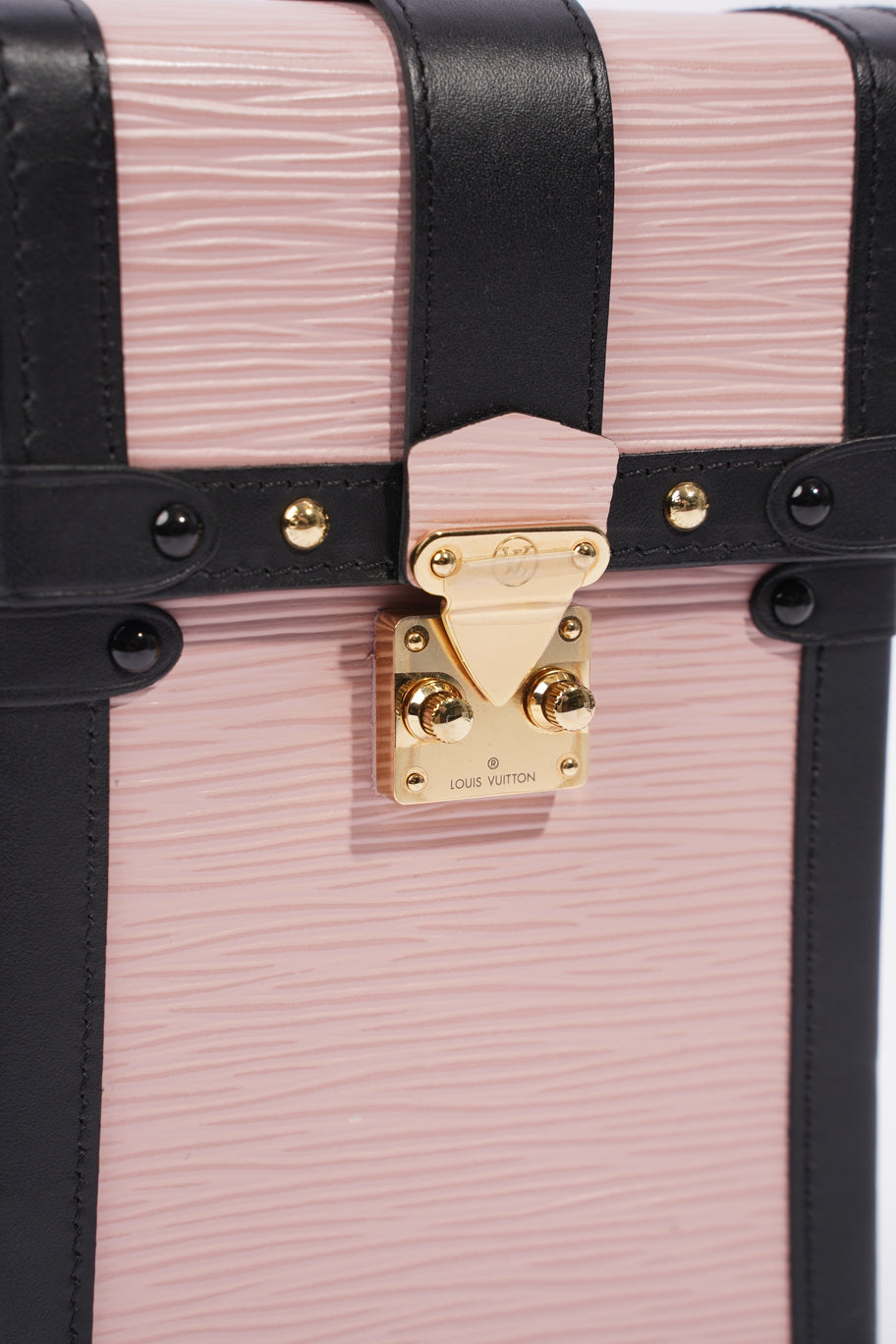 Vertical Trunk Pouch Pink / Black Epi Leather Image 3