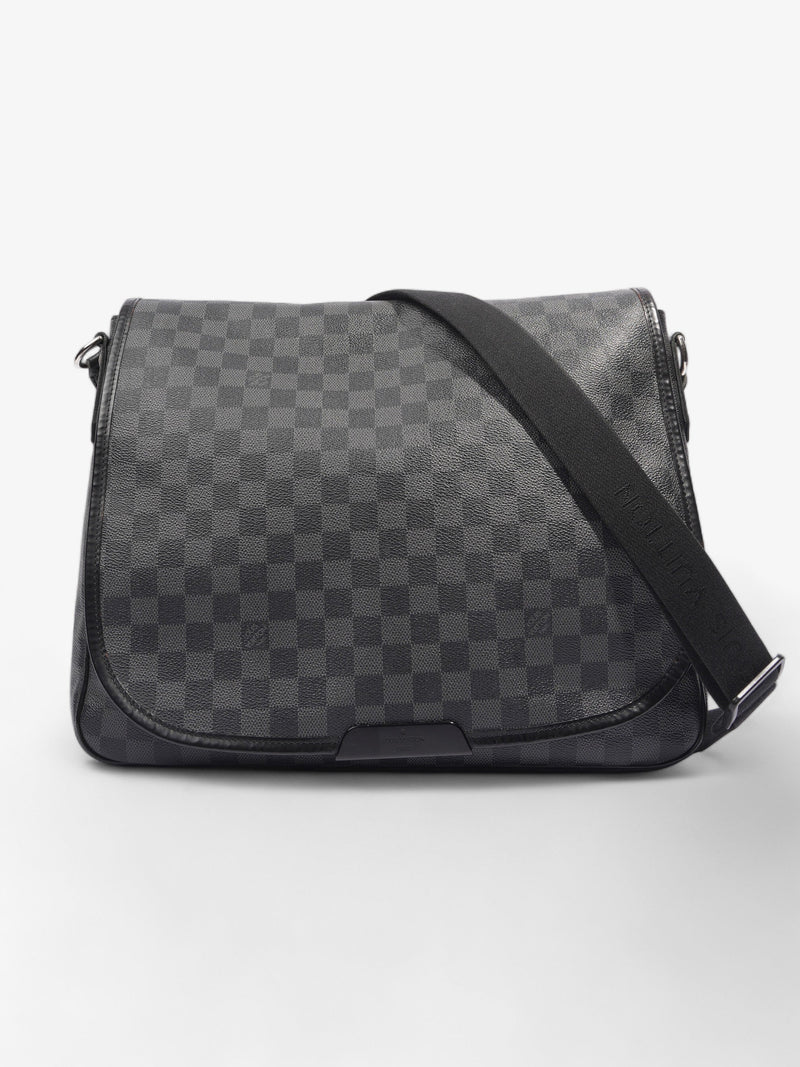  Daniel Damier Graphite Canvas MM