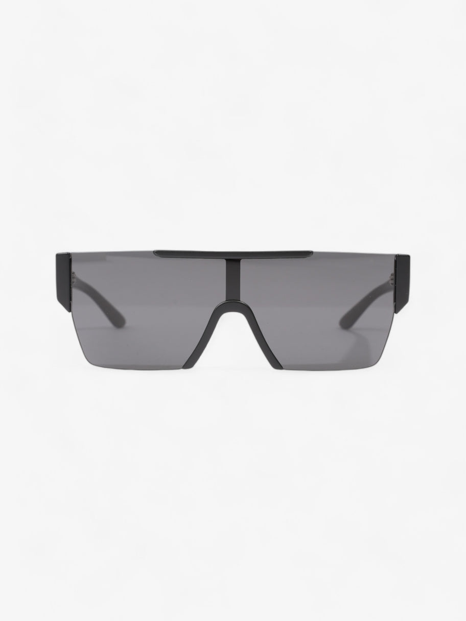 Burberry Shield-Frame Sunglasses Black Acetate 140mm Image 1