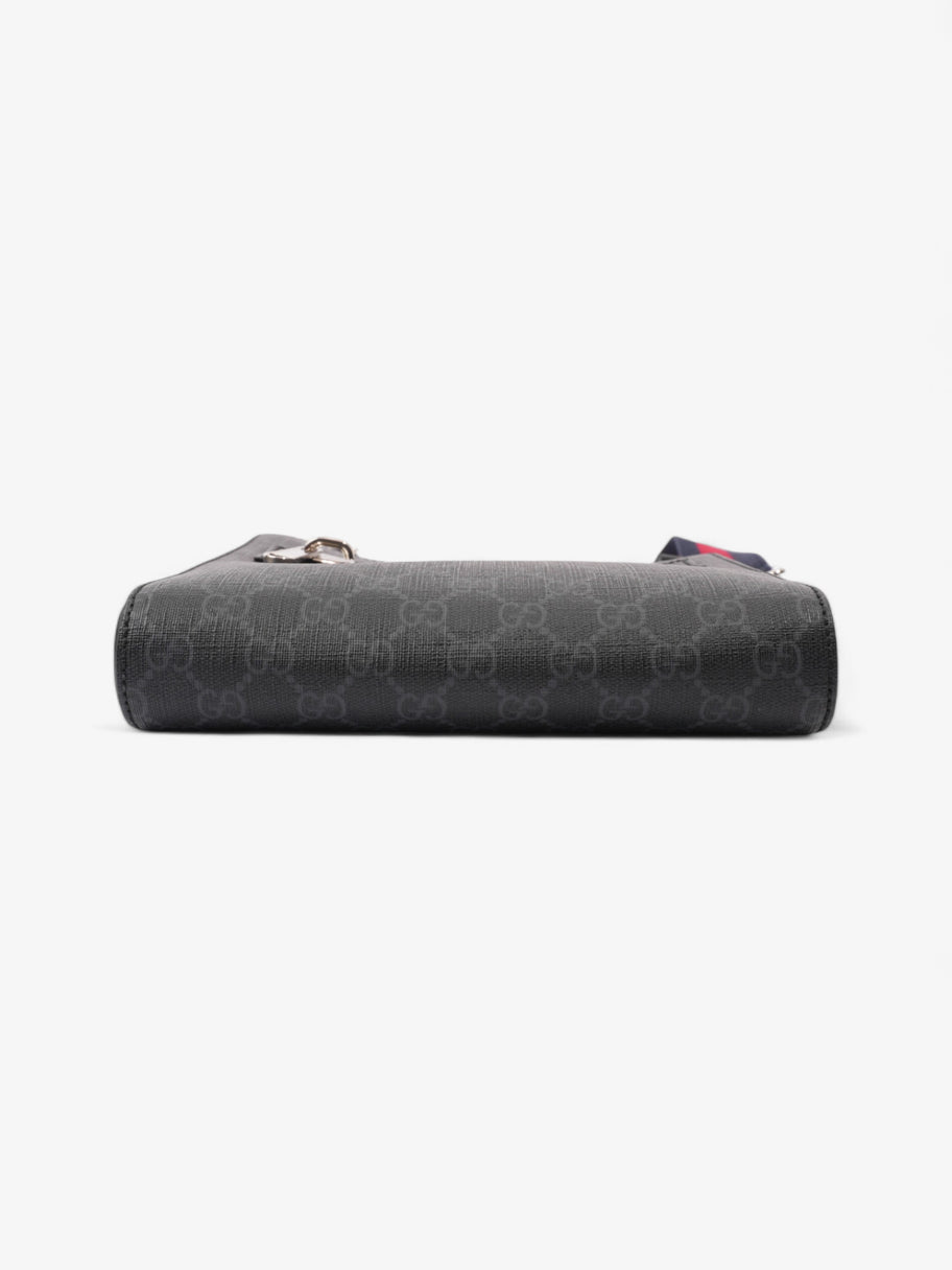 Gucci GG Messenger GG Supreme / Black Coated Canvas Image 6