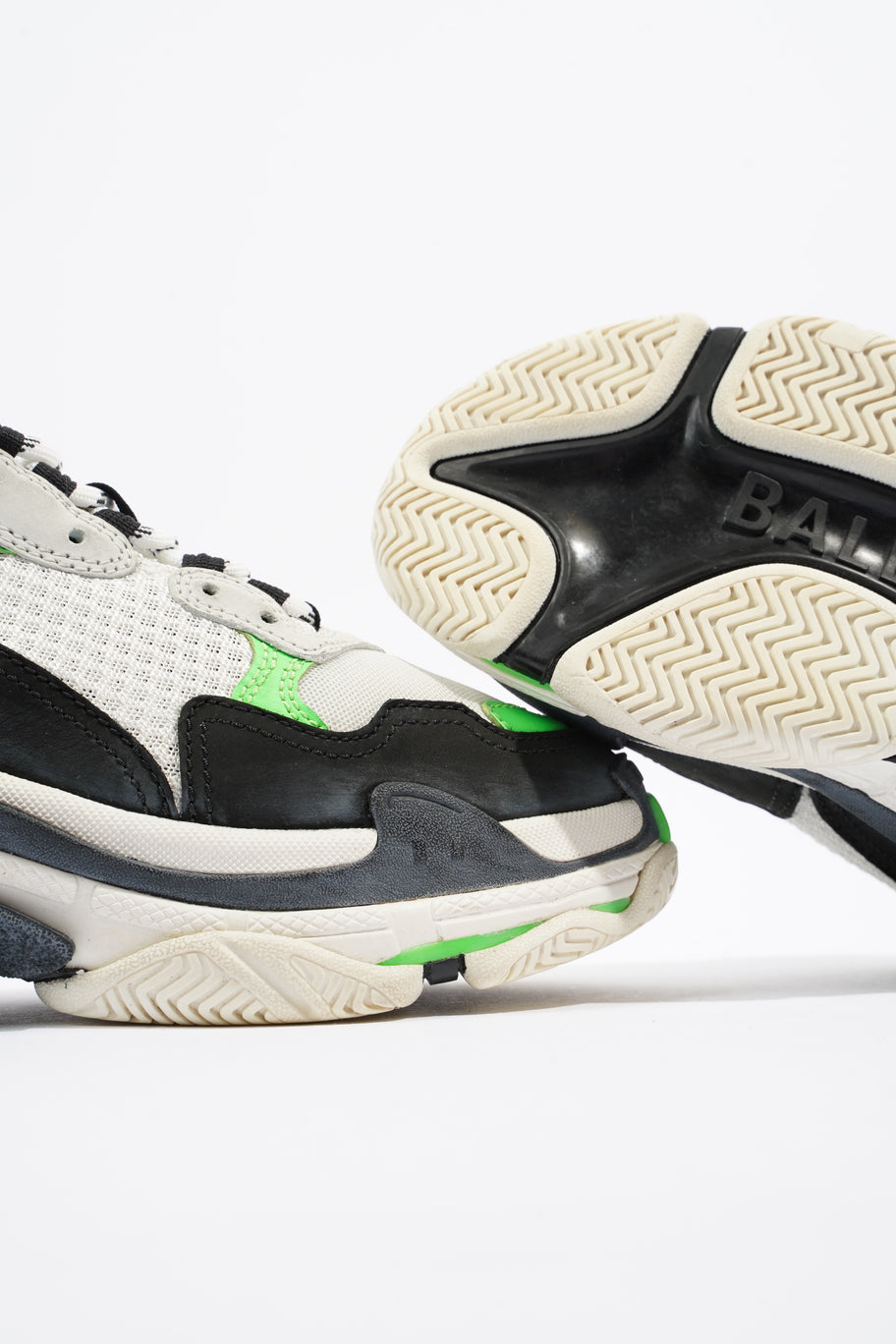 Triple S White / Black / Green Mesh EU 37 UK 4 Image 11