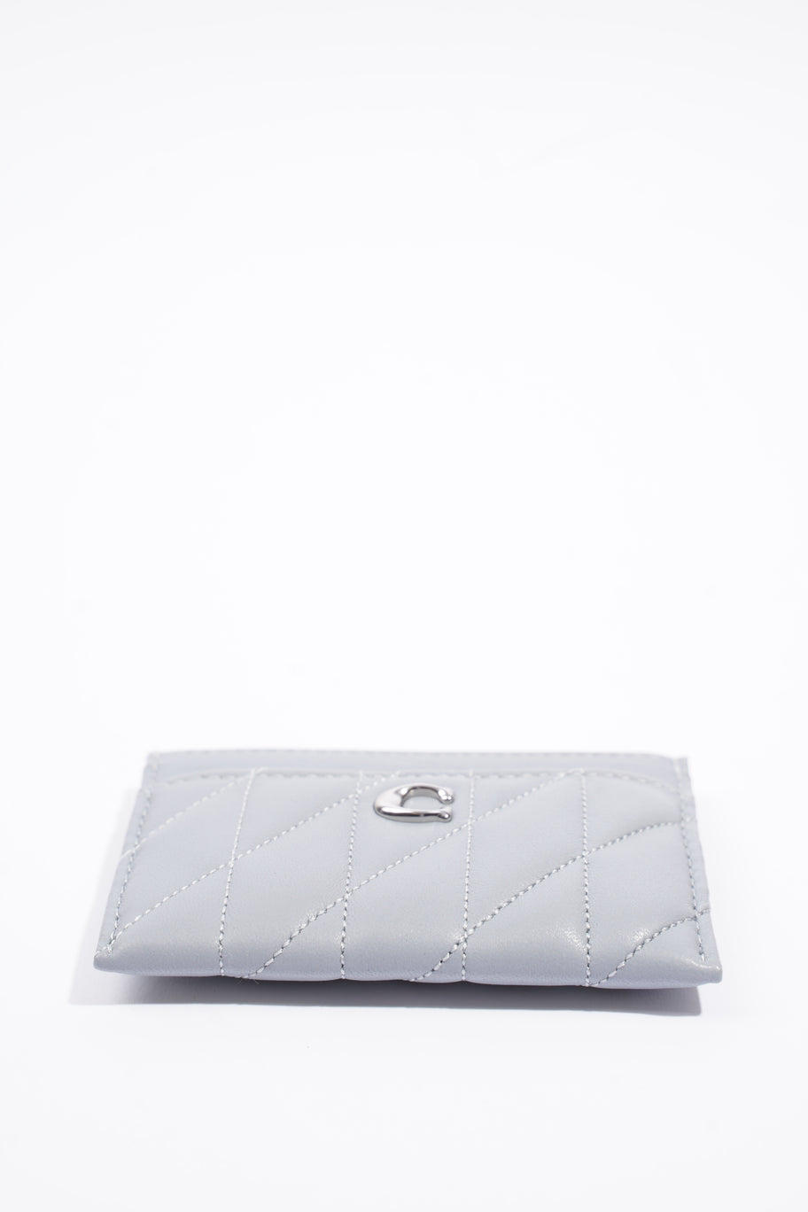 Essential Card Case Grey Lambskin Leather Image 6