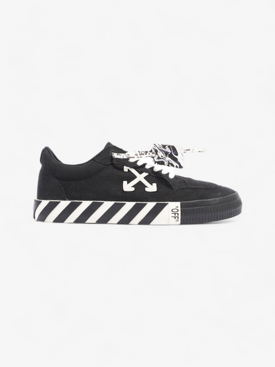 Off White Low Vulcanized Black / White Canvas EU 44 UK 10 Image 1