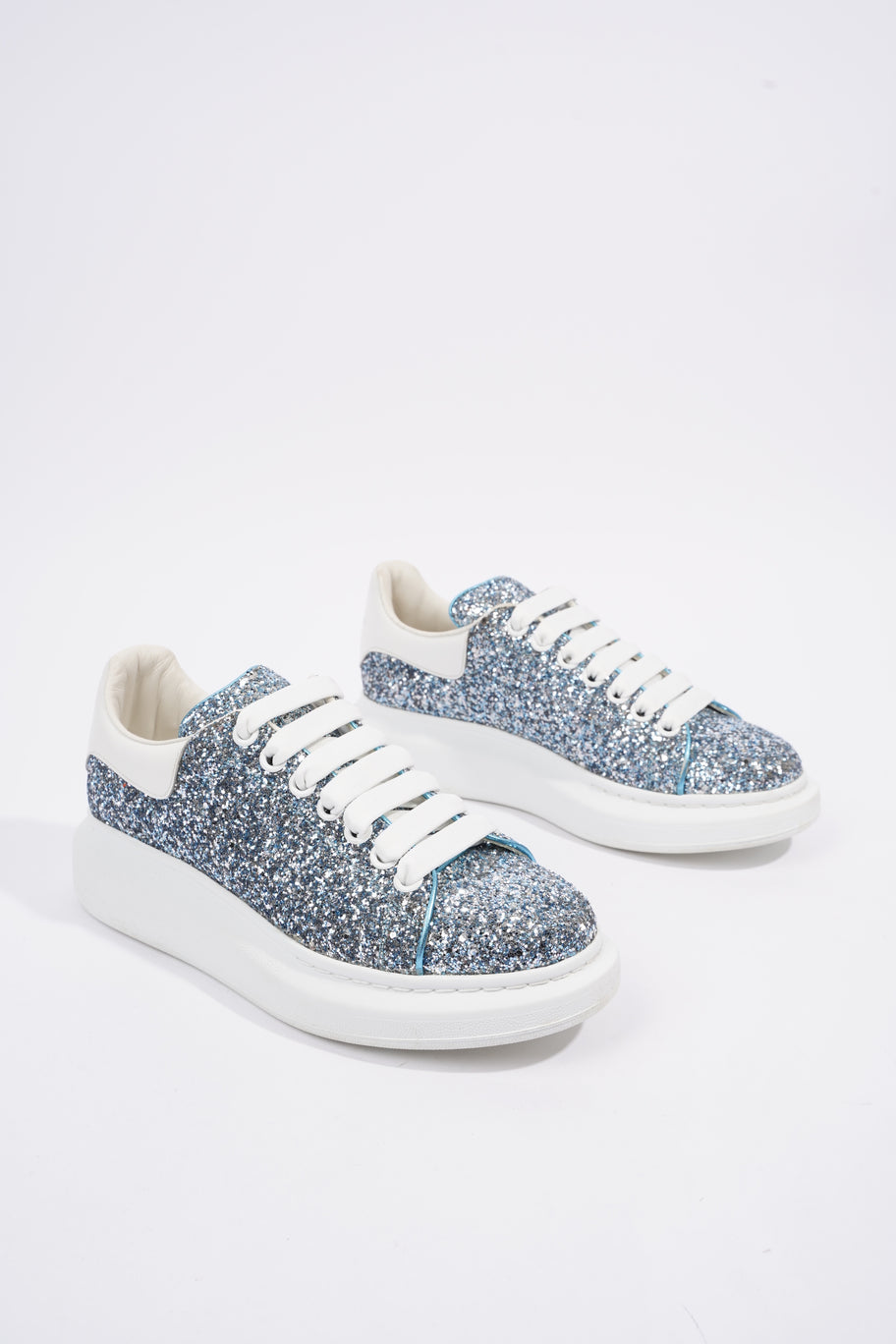 Alexander mcqueen glitter trainers uk on sale