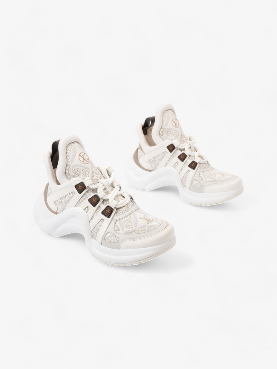 Louis Vuitton Archlight Sneakers White  / Beige  Canvas EU 39 UK 6 Image 2