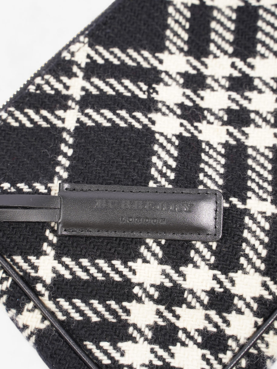 Burberry Check Pochette Black / White Wool Image 7