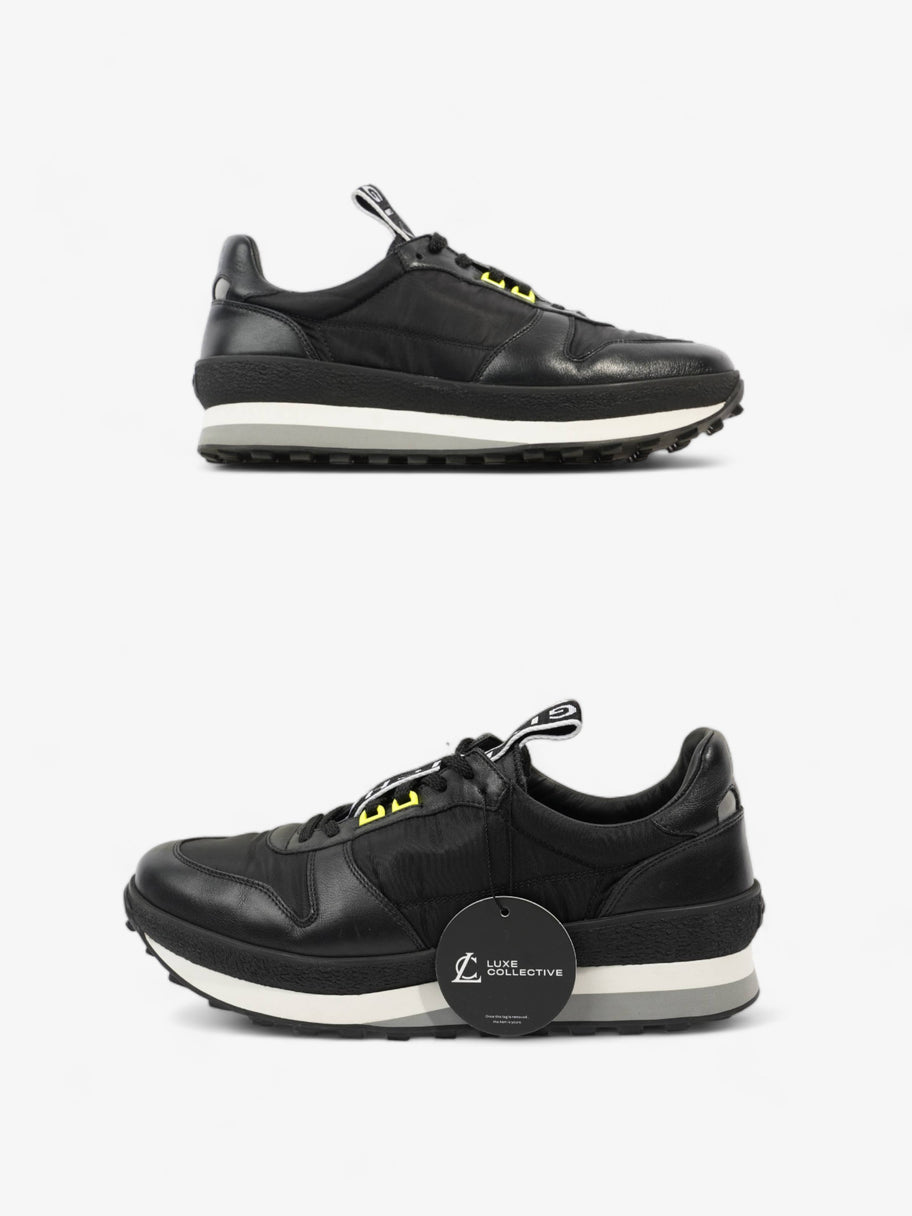 TR3 Runner Black / White Nylon EU 43 UK 9 Image 9