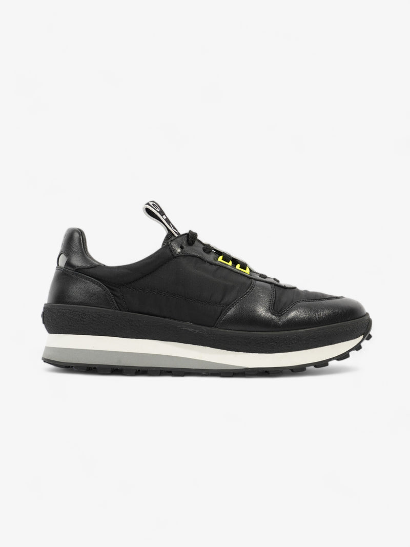  TR3 Runner Black / White Nylon EU 43 UK 9