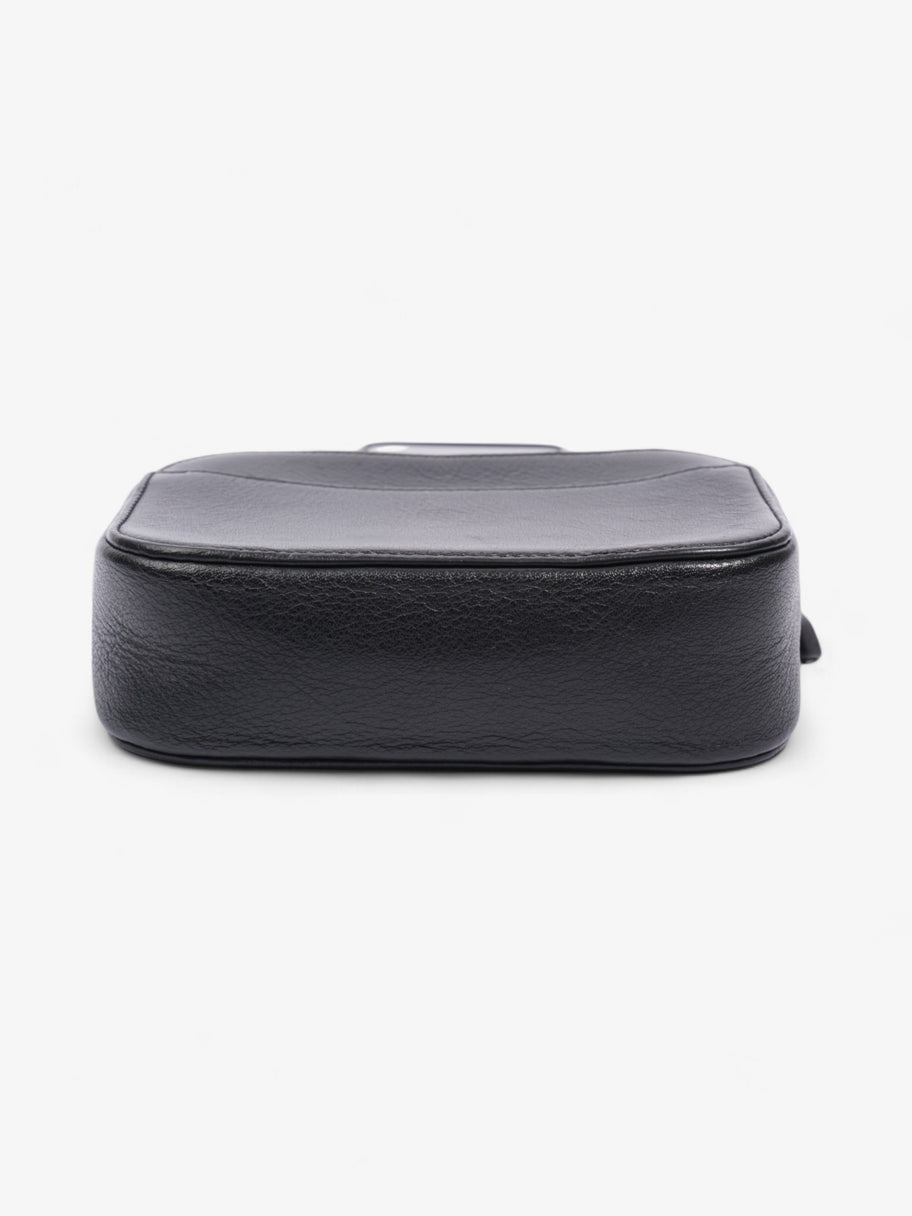 Balenciaga Everday Camera Bag Black / White Leather Image 6