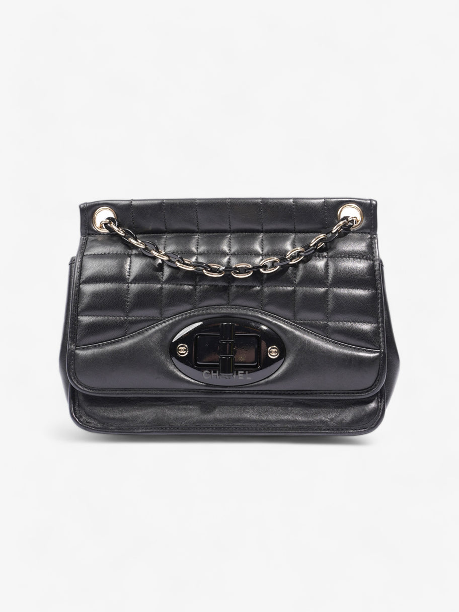 Chain Flap Black Leather Image 1