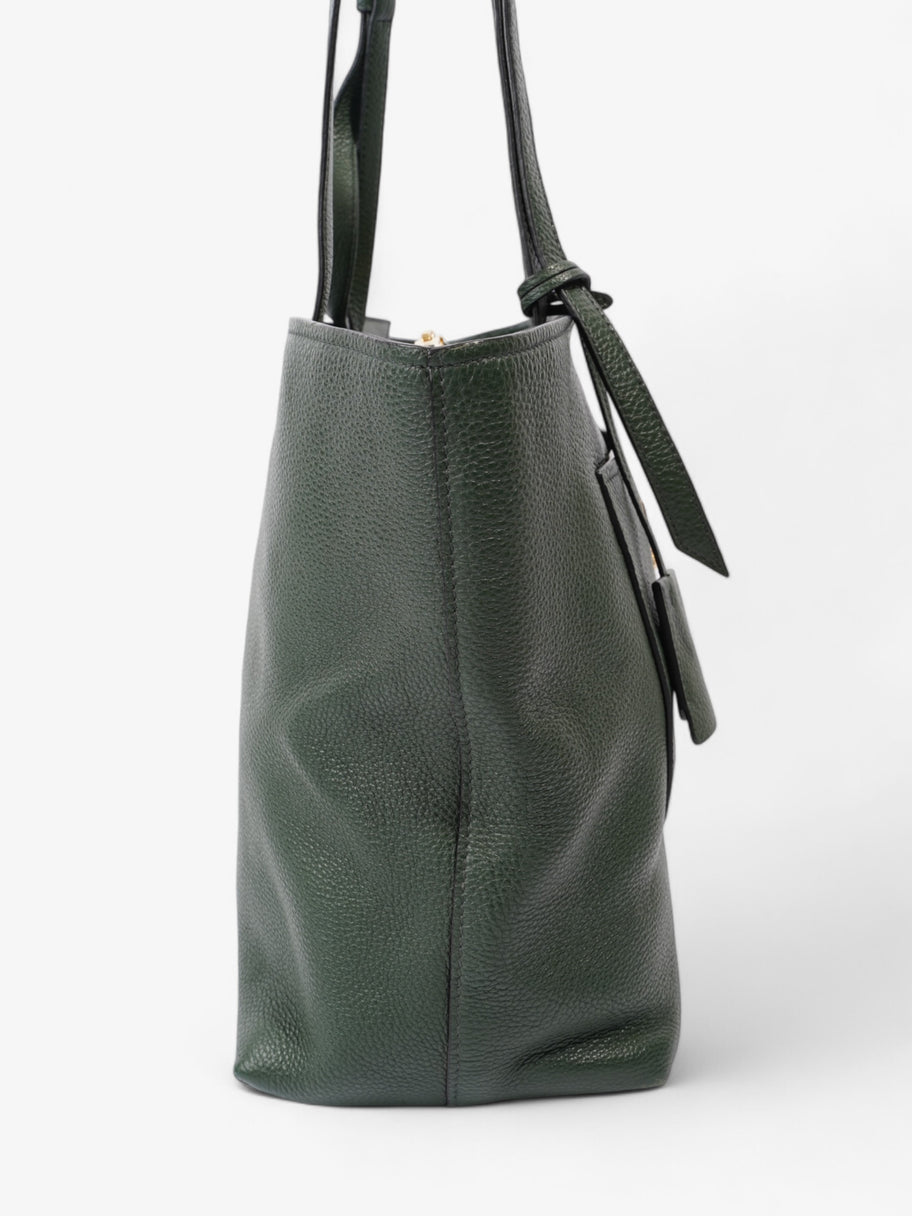 Prada Tote Green Leather Image 3