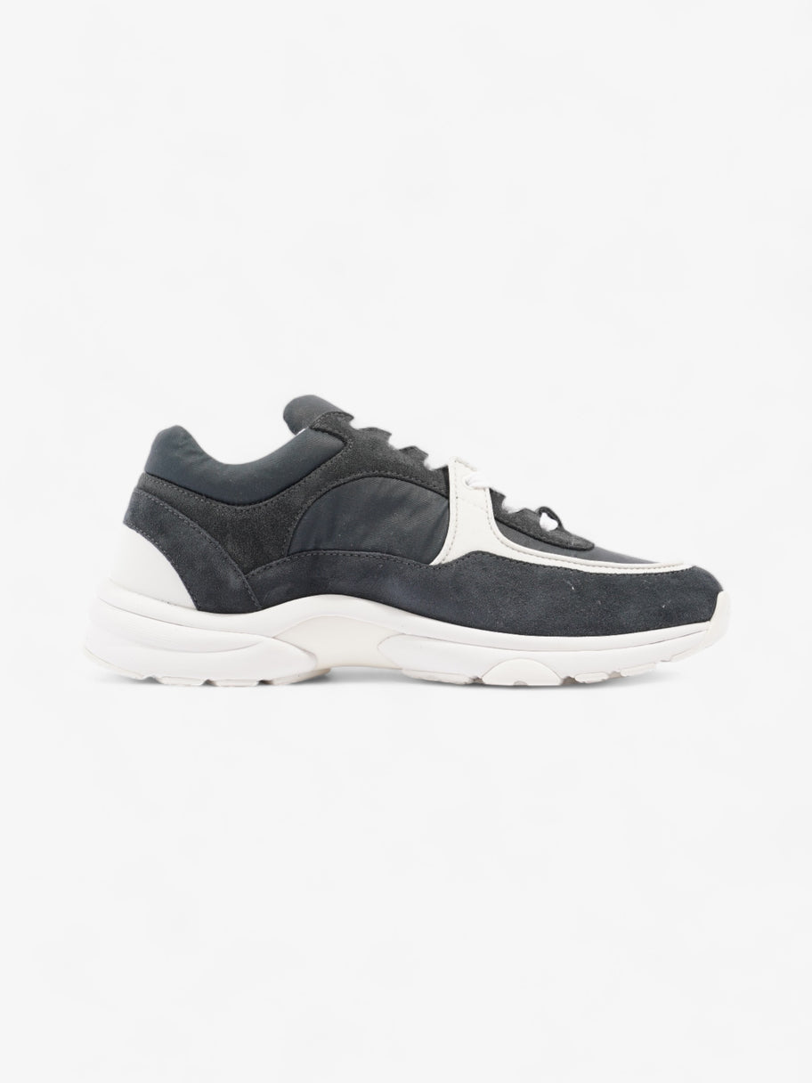 Chanel CC Trainer Black / White Suede EU 39.5 UK 6.5 Image 4