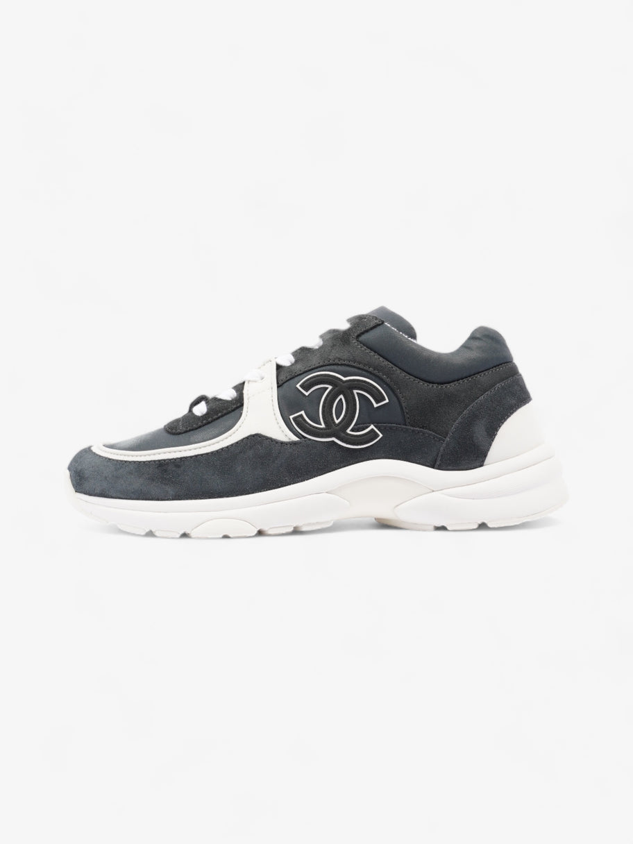 Chanel CC Trainer Black / White Suede EU 39.5 UK 6.5 Image 5