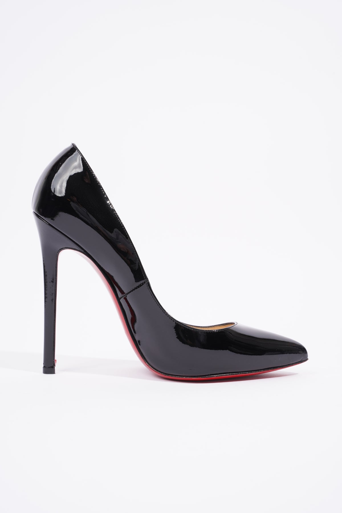 Black pigalle shop louboutins