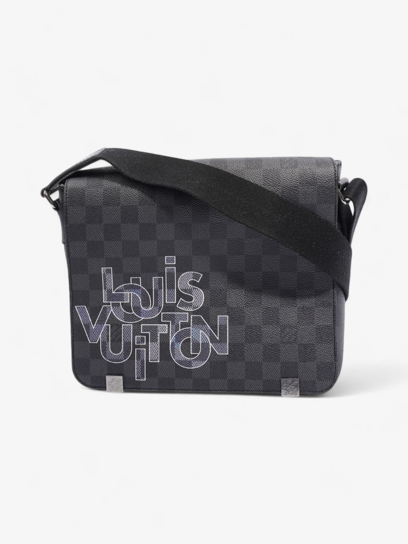  Louis Vuitton District Messenger Damier Graphite Coated Canvas PM