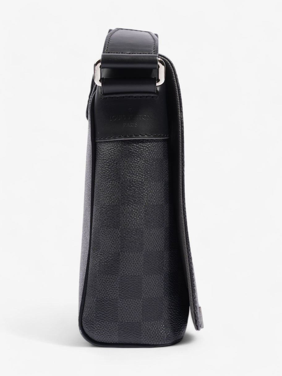 Louis Vuitton District Messenger Damier Graphite Coated Canvas PM Image 5