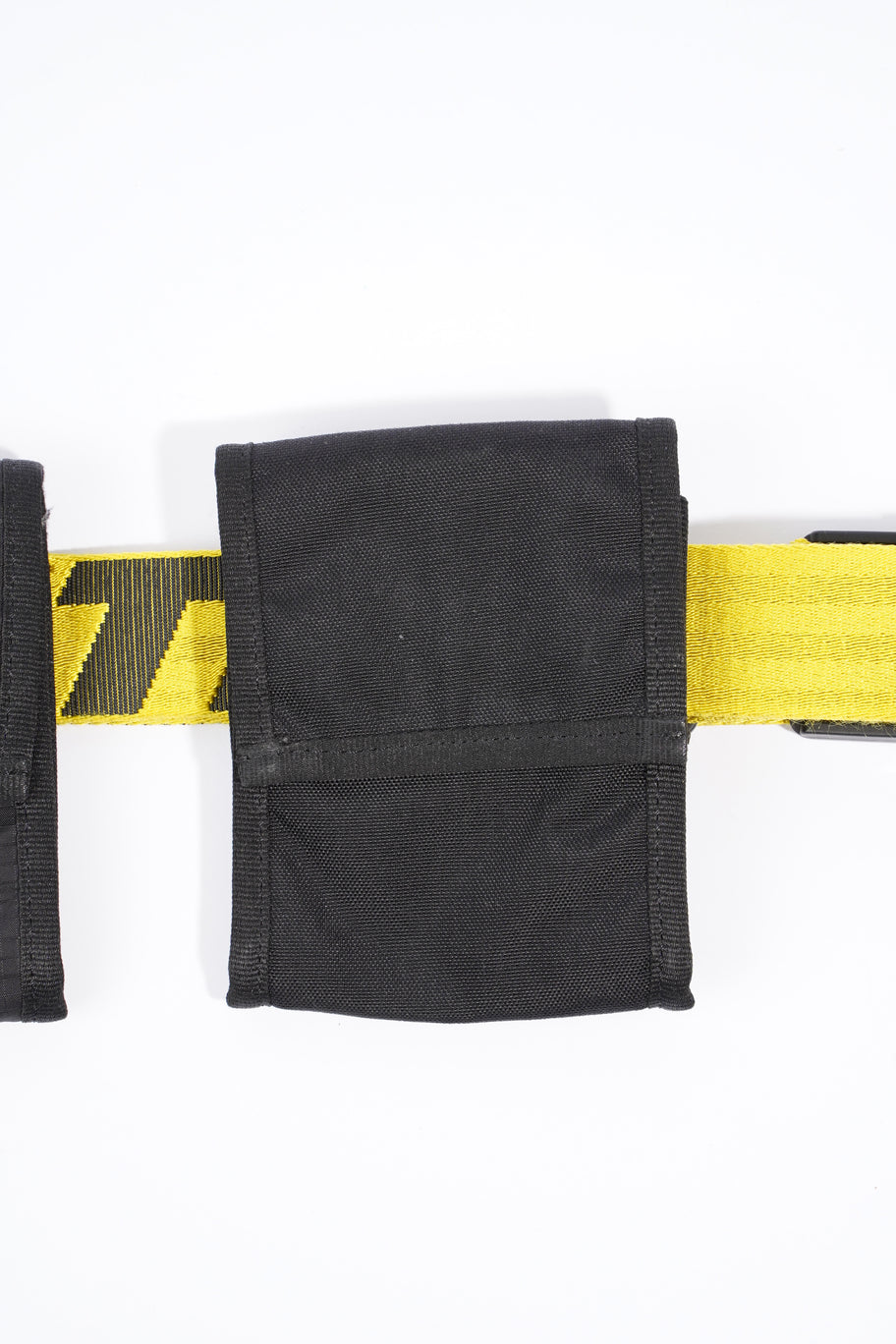 Two Pocket Belt Yellow / Black Fabric Image 4