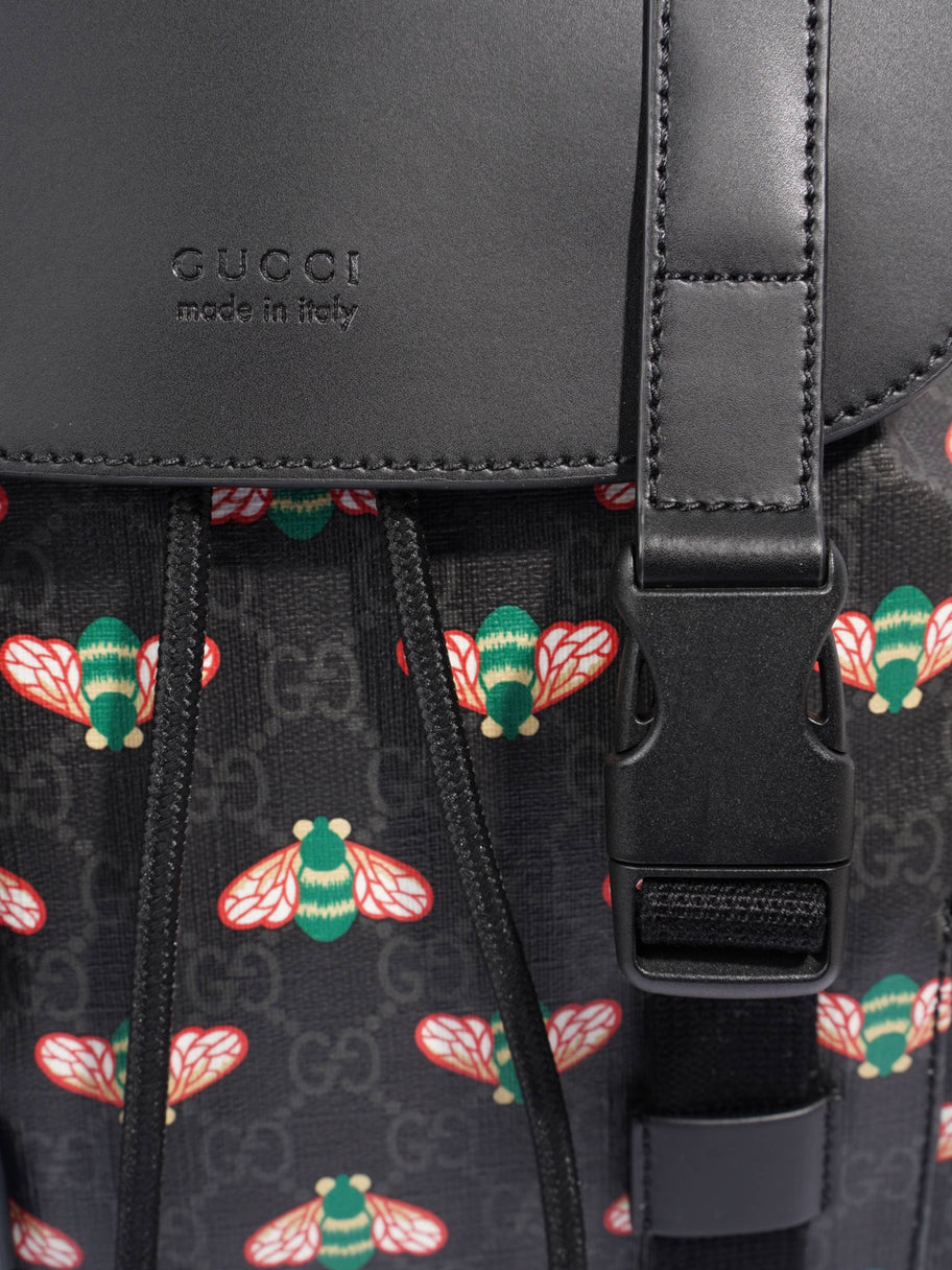 GG Supreme Bee Backpack Black / Red And Green Bee Print Coated Canvas Image 2